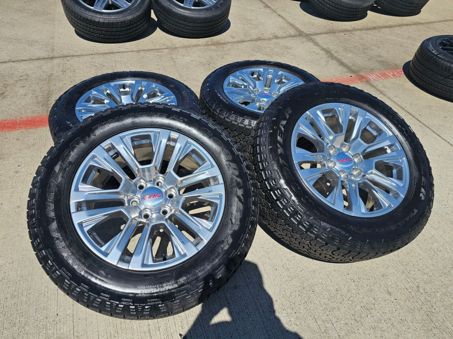 20" GMC Sierra Yukon DENALI OEM 5917 wheels rims 2022 2023 2024 2025 NEW A/T