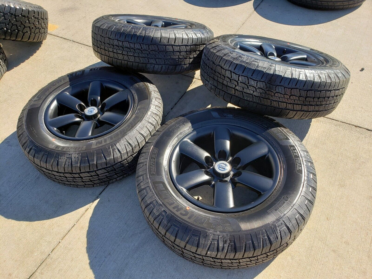 18" Nissan Titan Armada OEM black 62493 wheels rims 2015 2016 2023 2024 NEW