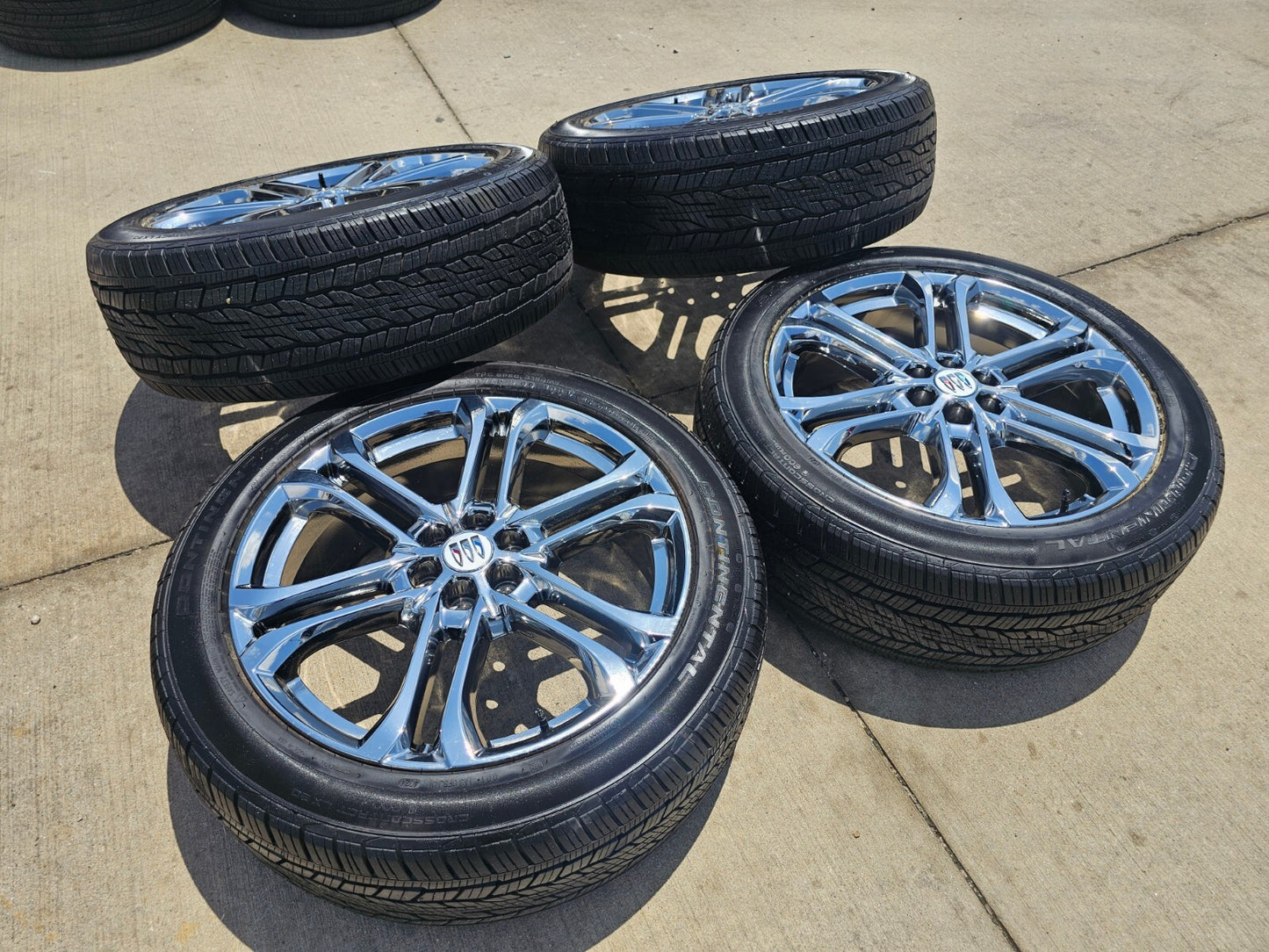 (1) 22" Buick Enclave OEM wheel rim Acadia Traverse spare 2024 2025 2026 NEW