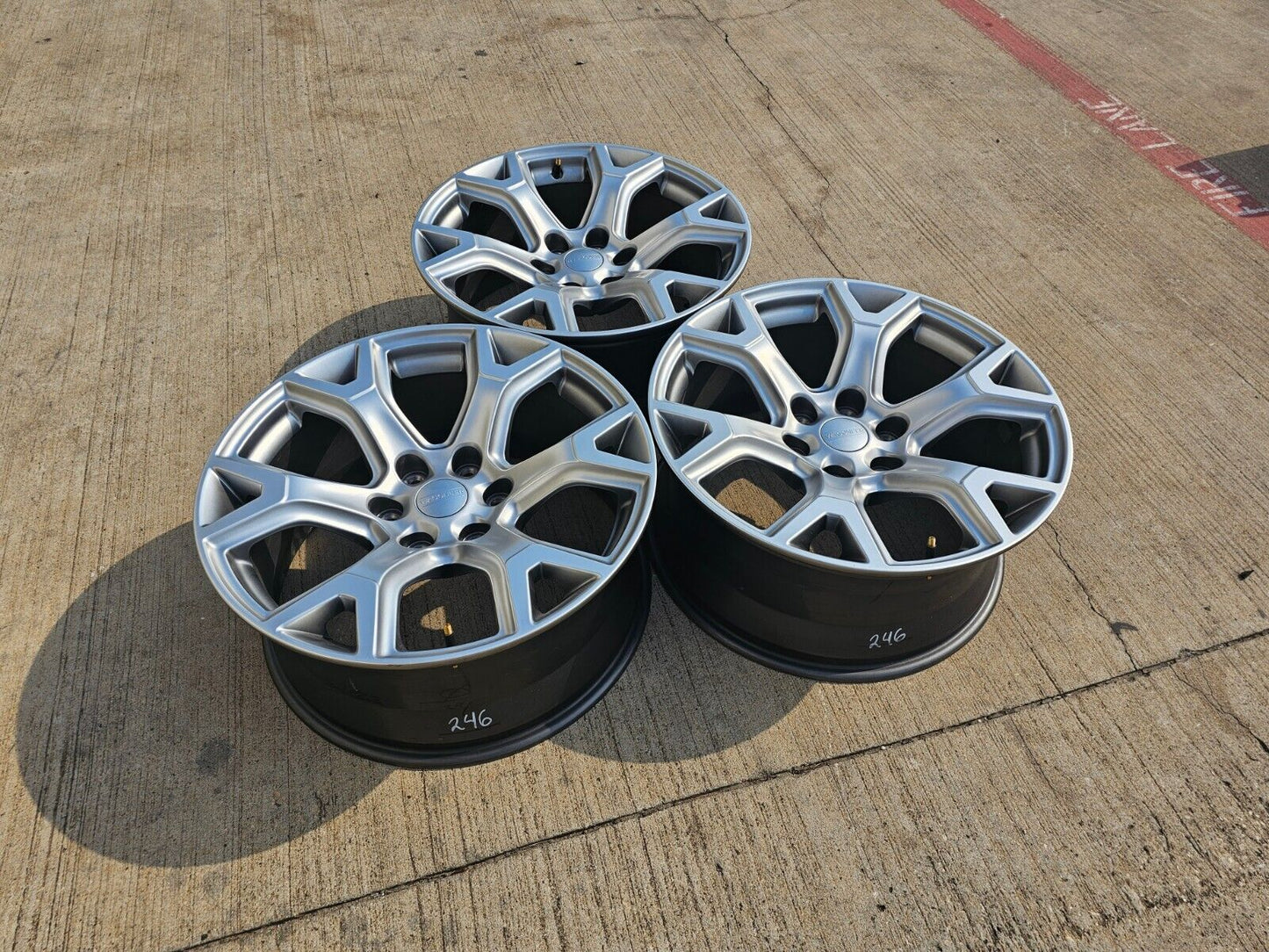 20" Jeep Grand Wagoneer OEM 2022 2023 2024 2025 wheel rim Dodge Ram 9296 NEW