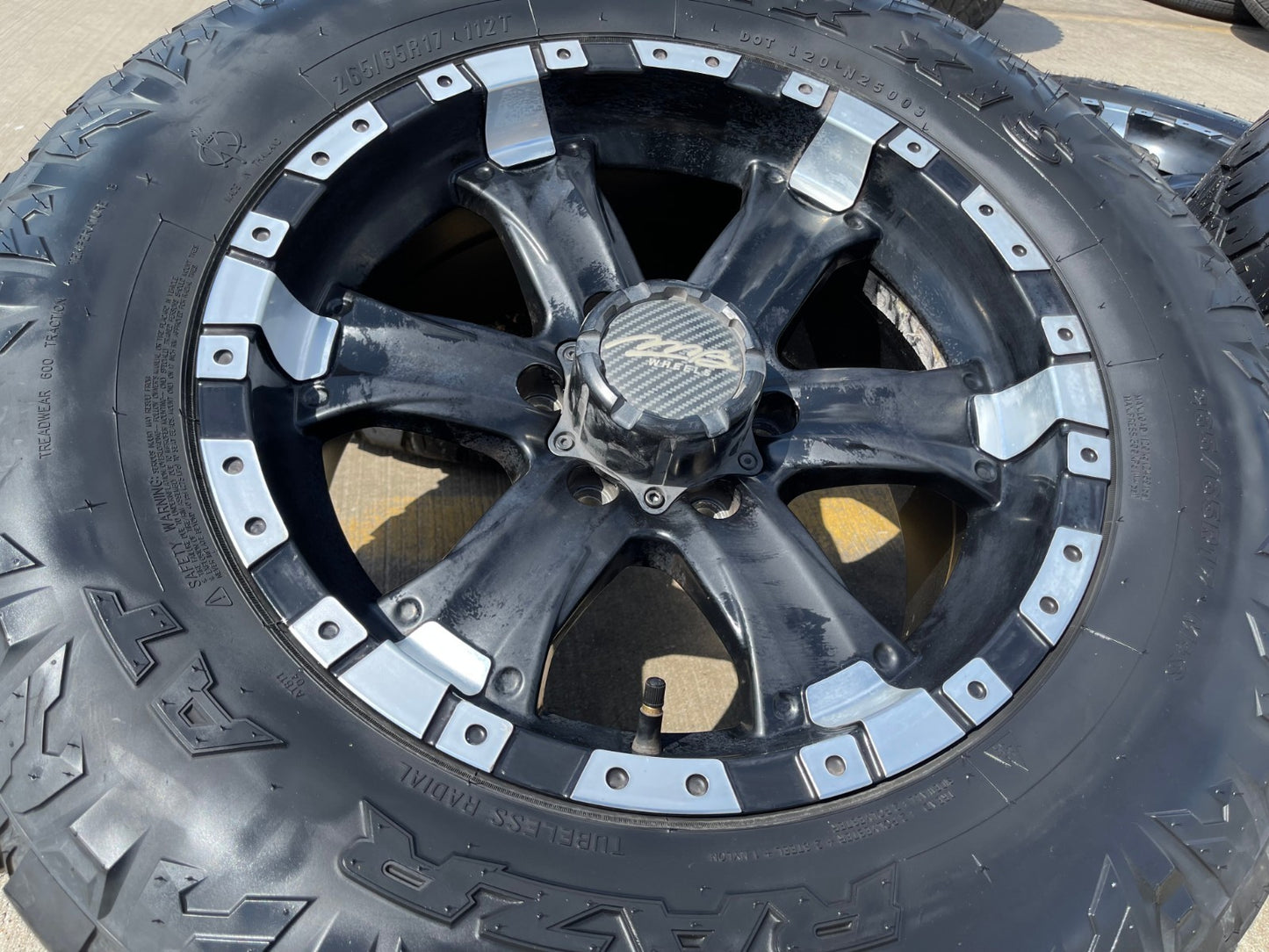 17" 17x8.5 MB Chaos Ford Expedition F-150 6x135 wheels rims tires