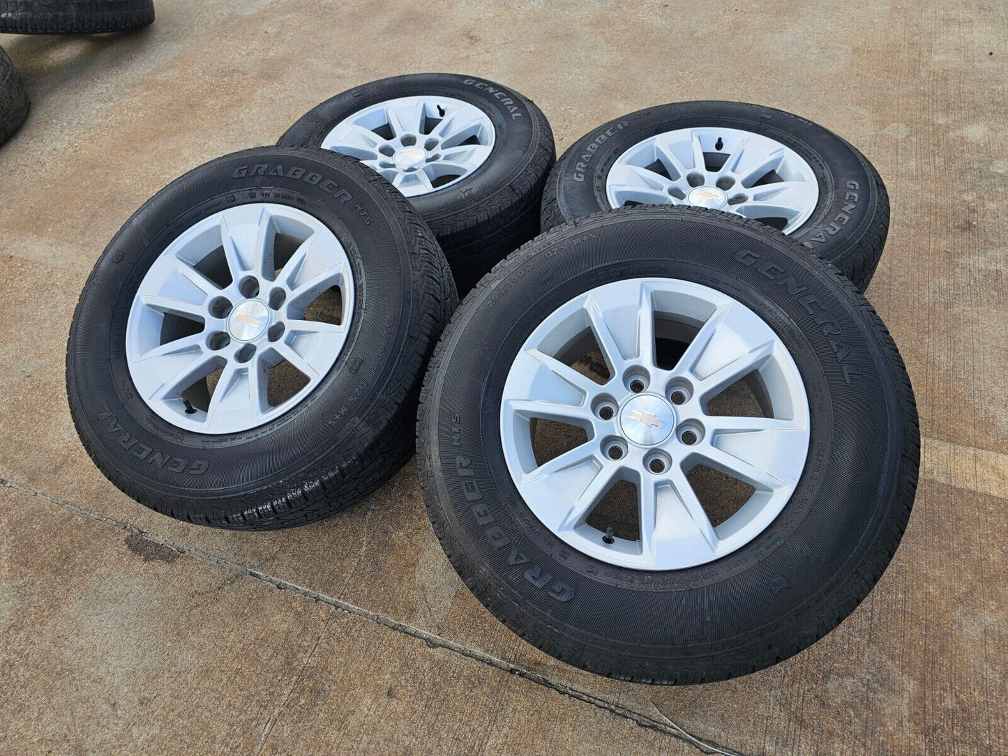 17" Chevy Silverado OEM wheels rims tires 5908 GMC Sierra Yukon