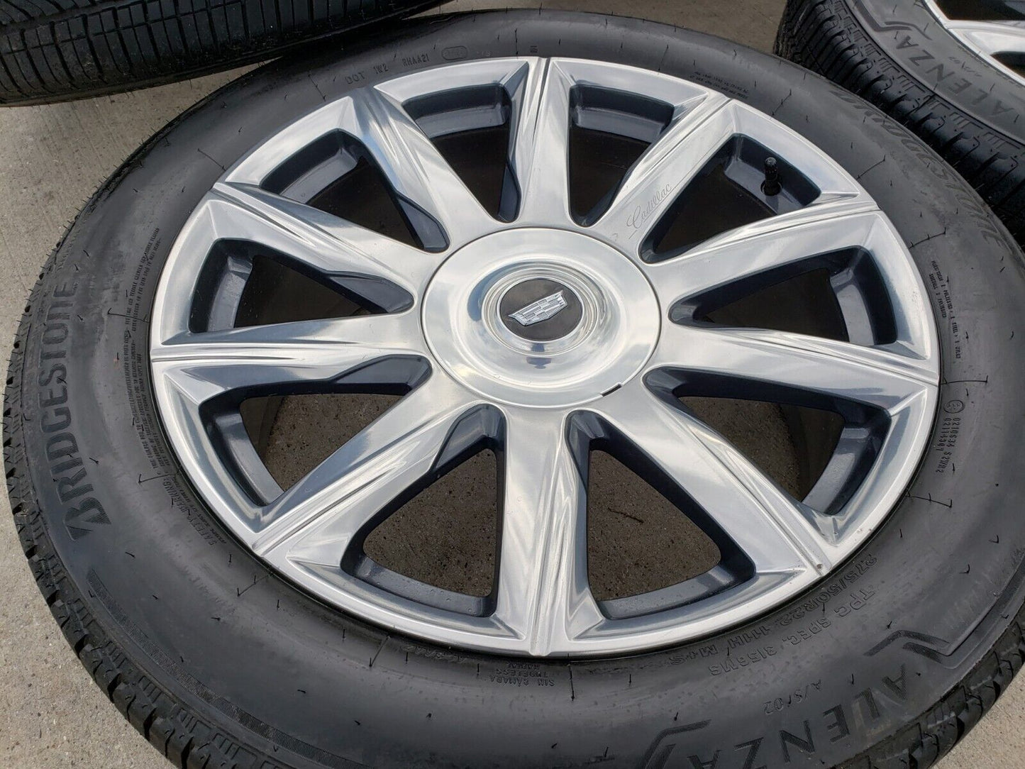 22" Cadillac Escalade Platinum OEM ORIGINAL wheels rims 95078 2023 2024 2025 NEW