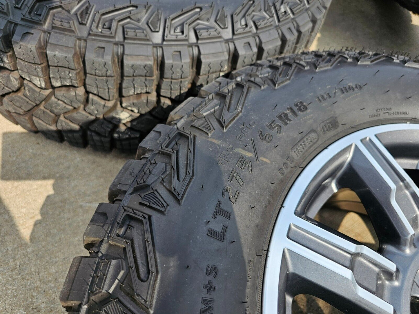 18" GMC Sierra AT4X Chevy Silverado OEM wheels rims A/T tires 2023 2024 NEW