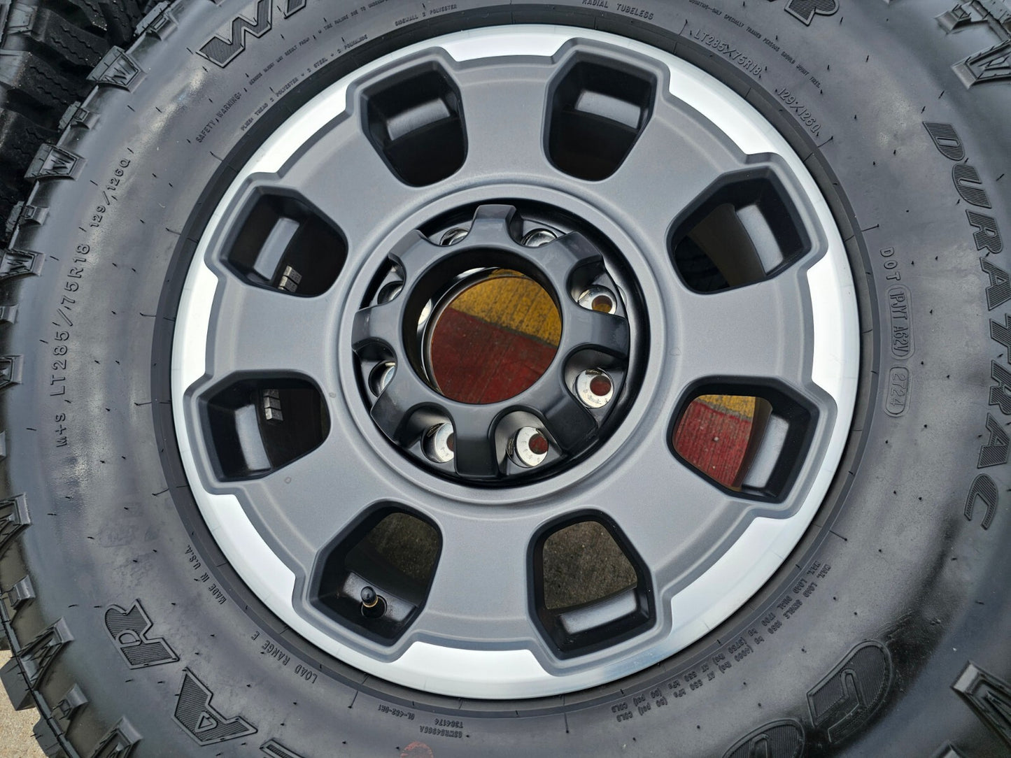 18" Ford F-250 F-350 OEM TREMOR 10482 rims wheels tires 35" GOODYEAR DURATRAC