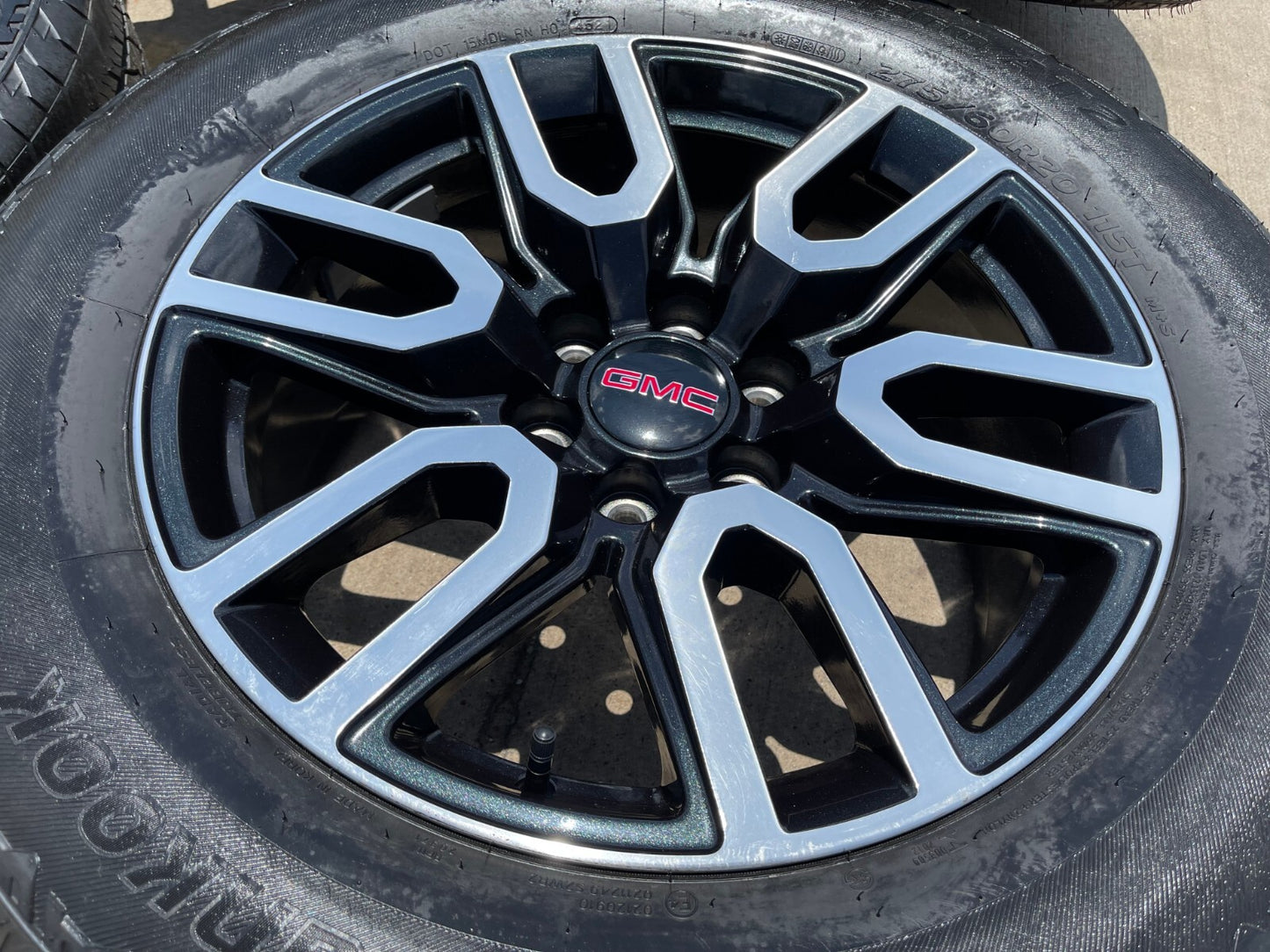 20" GMC Sierra Yukon AT4X EDITION OEM wheels rims 5914 black