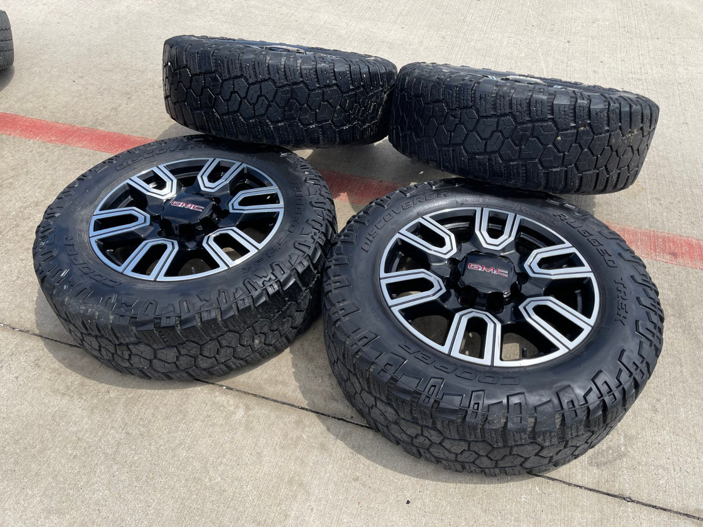 20" GMC Sierra AT4 2500 3500 OEM wheels rims 5950 Silverado COOPER RUGGED TREK
