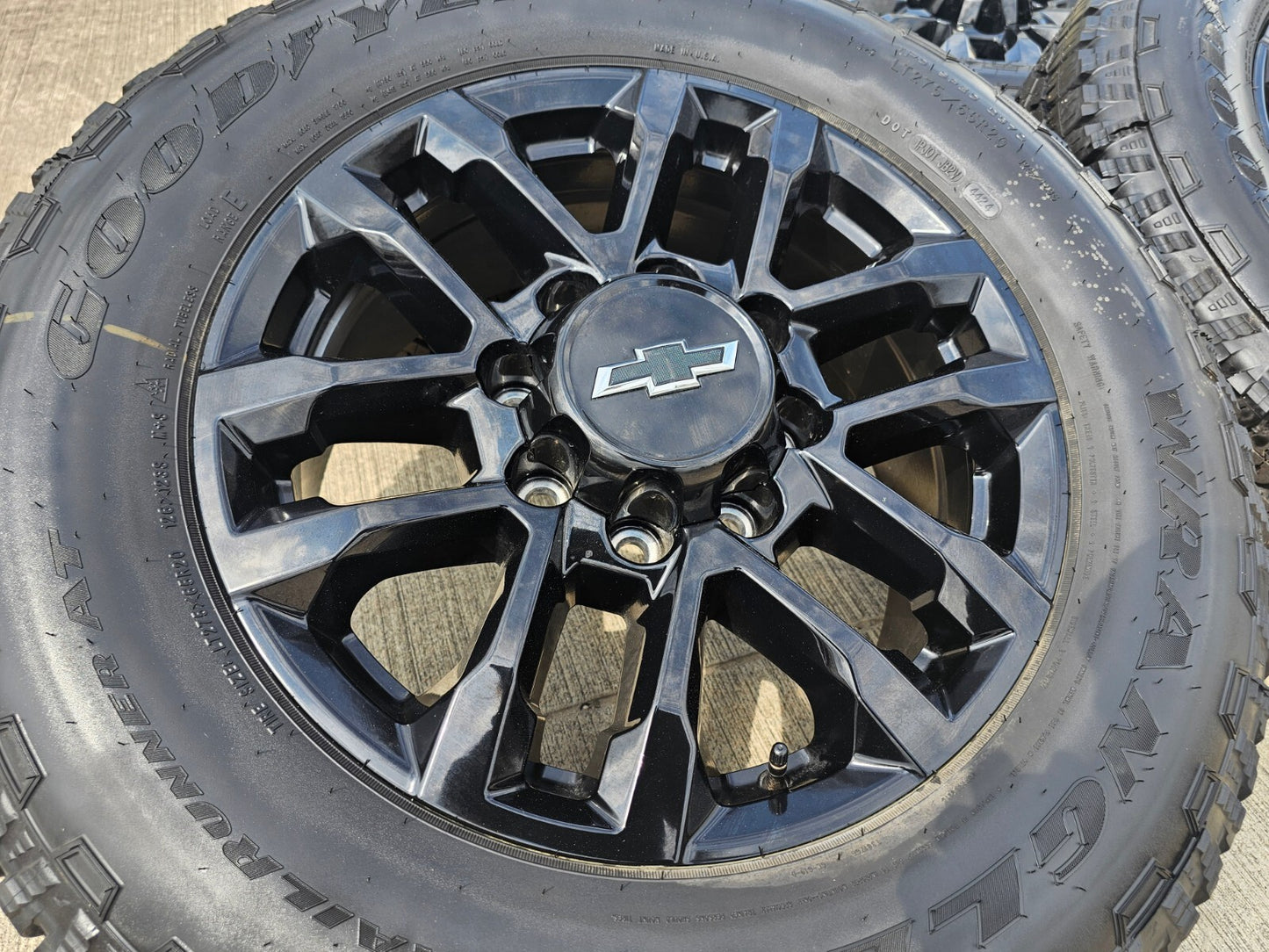 20" Chevy Silverado Trail Boss GMC AT4 2500 OEM 94030 wheels rims 2025 NEW