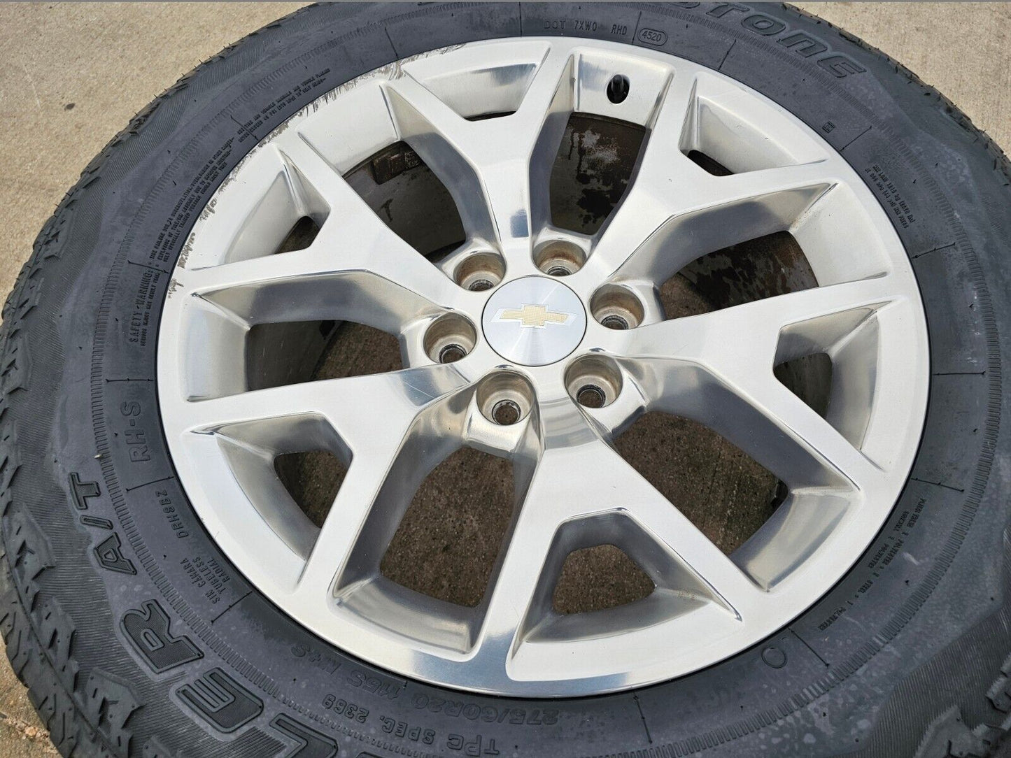 20" GMC 1500 Yukon Sierra Chevy Tahoe Silverado OEM wheel rim 5698