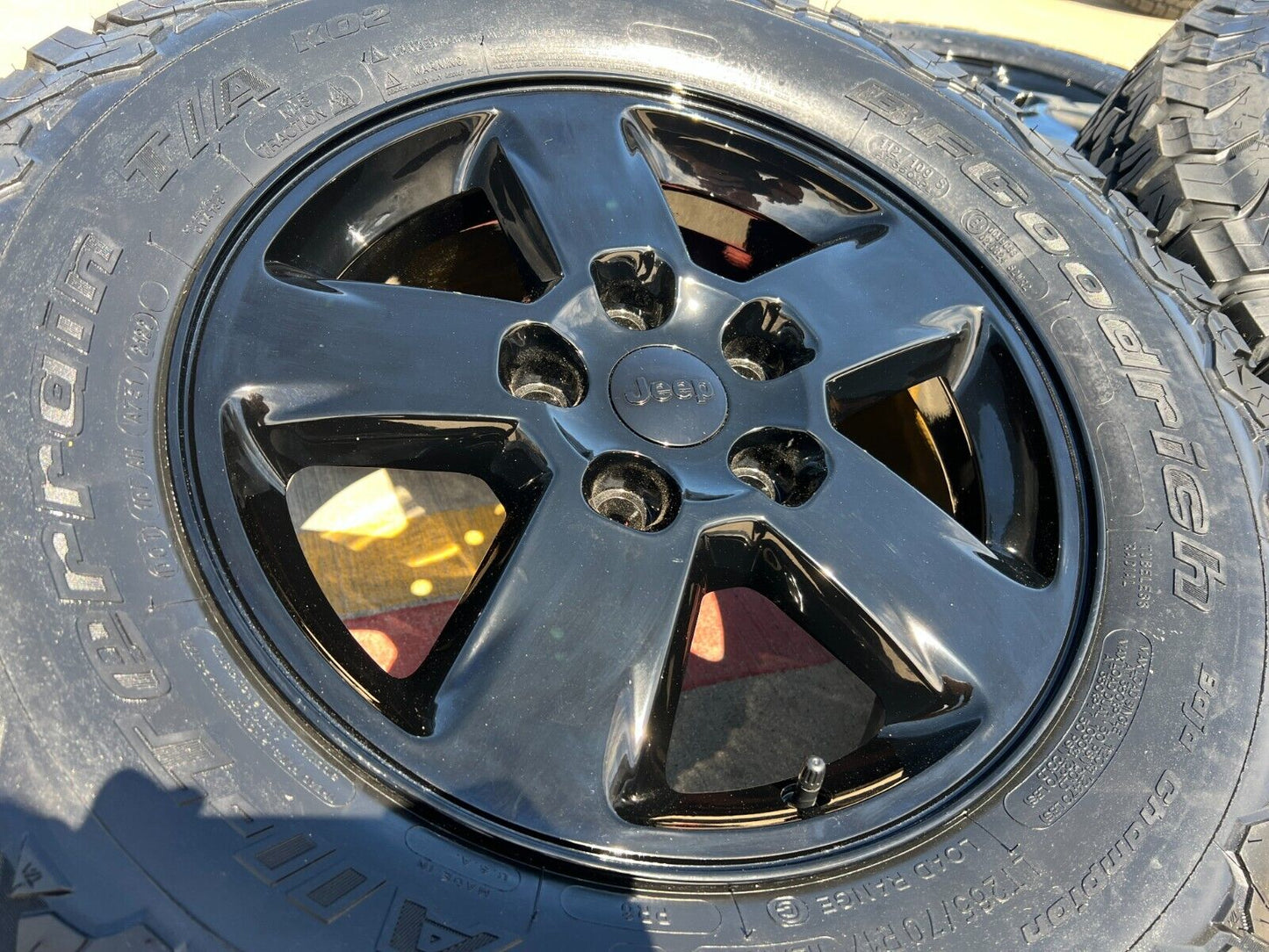 17" Jeep Grand Cherokee OEM wheels rims 9104 black NEW