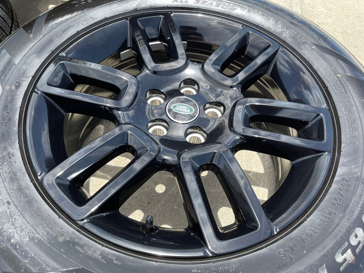 19" Land Rover DEFENDER Range Rover OEM 72350 wheels rims 2023 2024 2025 NEW