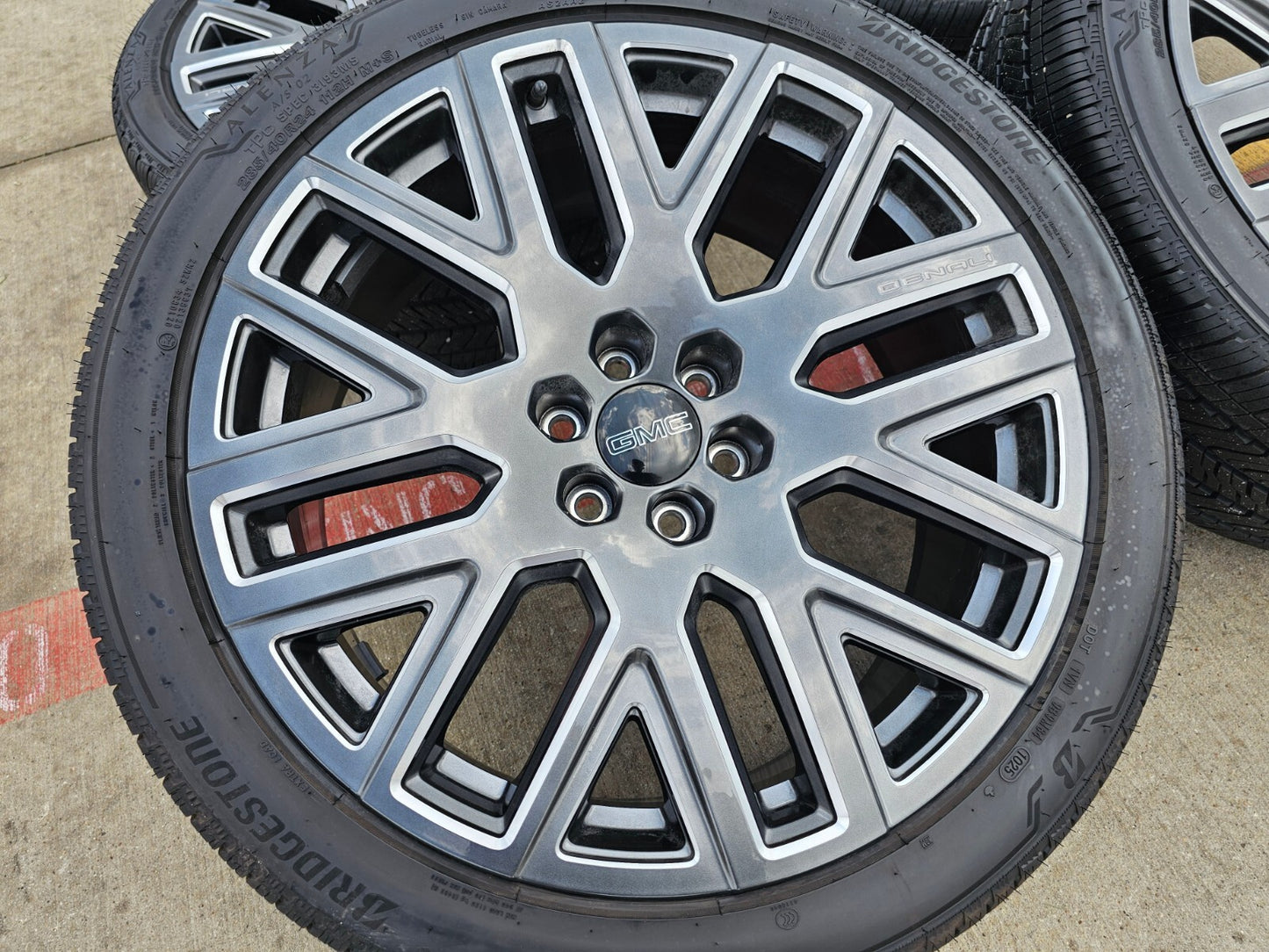 24" GMC Yukon Sierra DENALI OEM wheels rims tires 2022 2023 2024 2025 2026 NEW