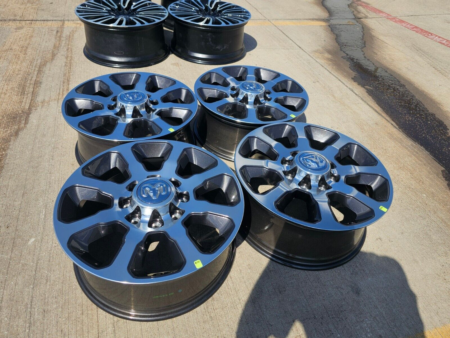 20" Dodge Ram 2500 3500 OEM wheels rims 2698 2699 2022 2023 2024 2025 NEW