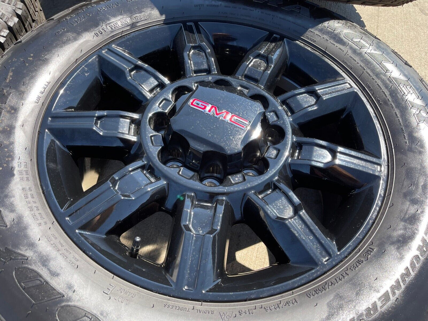 20" GMC Sierra DENALI 2500 3500 OEM 5963 wheels rims Silverado 2024 2025 NEW