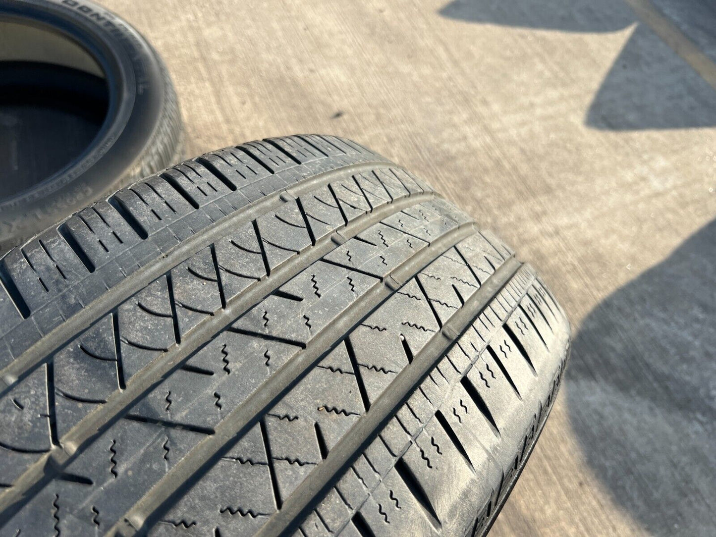 (1) 275/45/20 Continental Cross Contact spare tire
