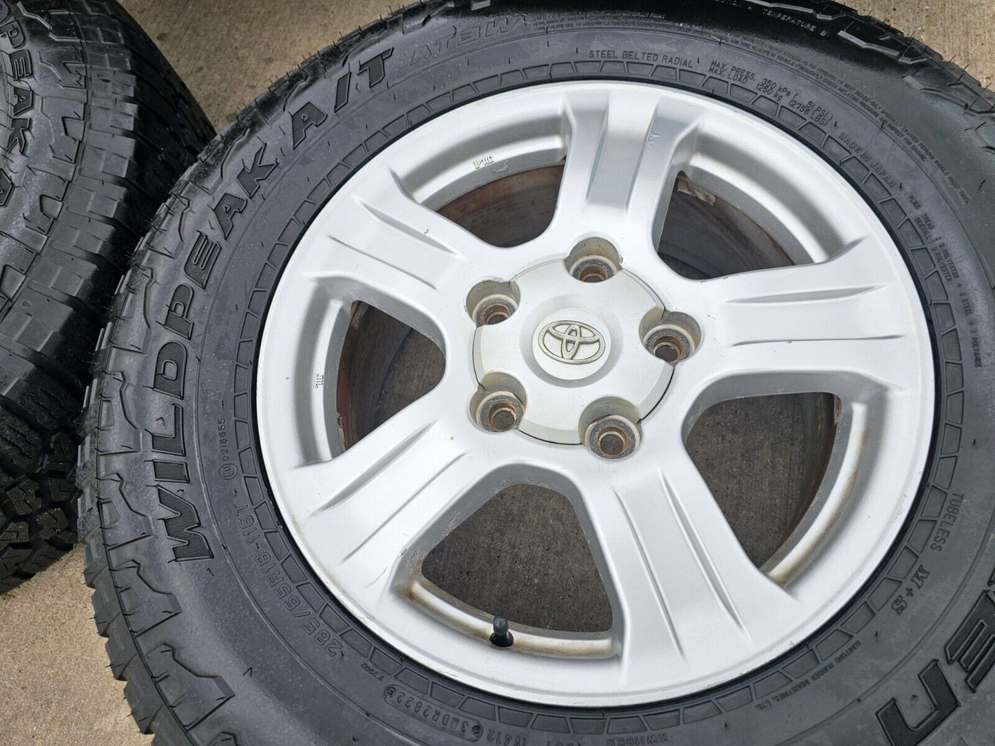 18" Toyota Tundra Sequoia TRD PRO OEM 5x150 wheels rims tires 69517