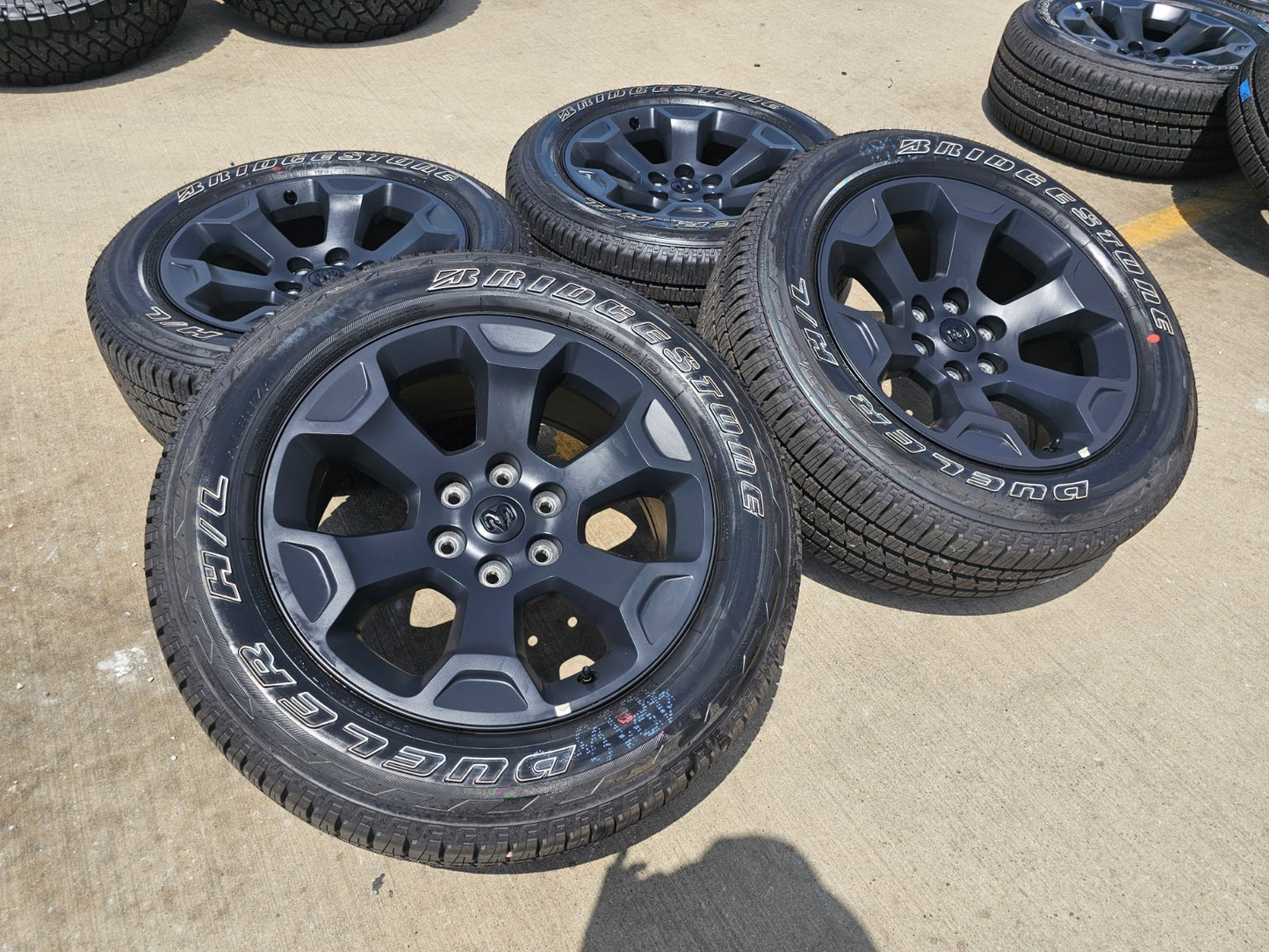 20" Dodge Ram 1500 OEM Laramie Black 2680 wheels rims tires 2024 2025 2026 NEW