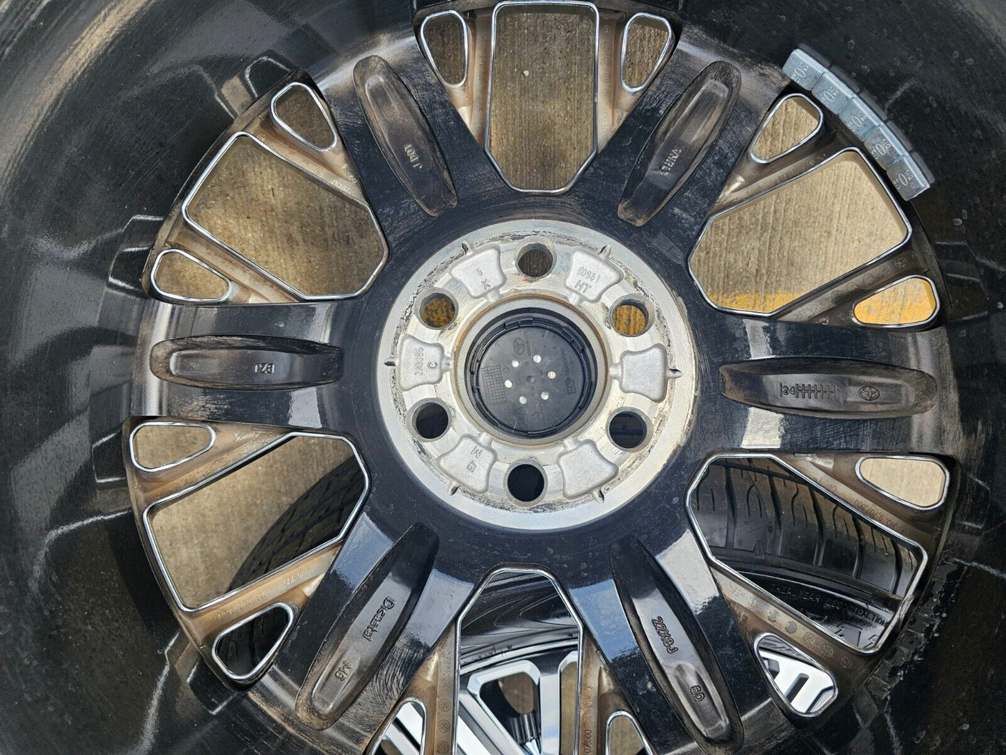 22" Toyota Tundra CAPSTONE OEM wheels rims 75282 95457 Sequoia 2024 2025 NEW