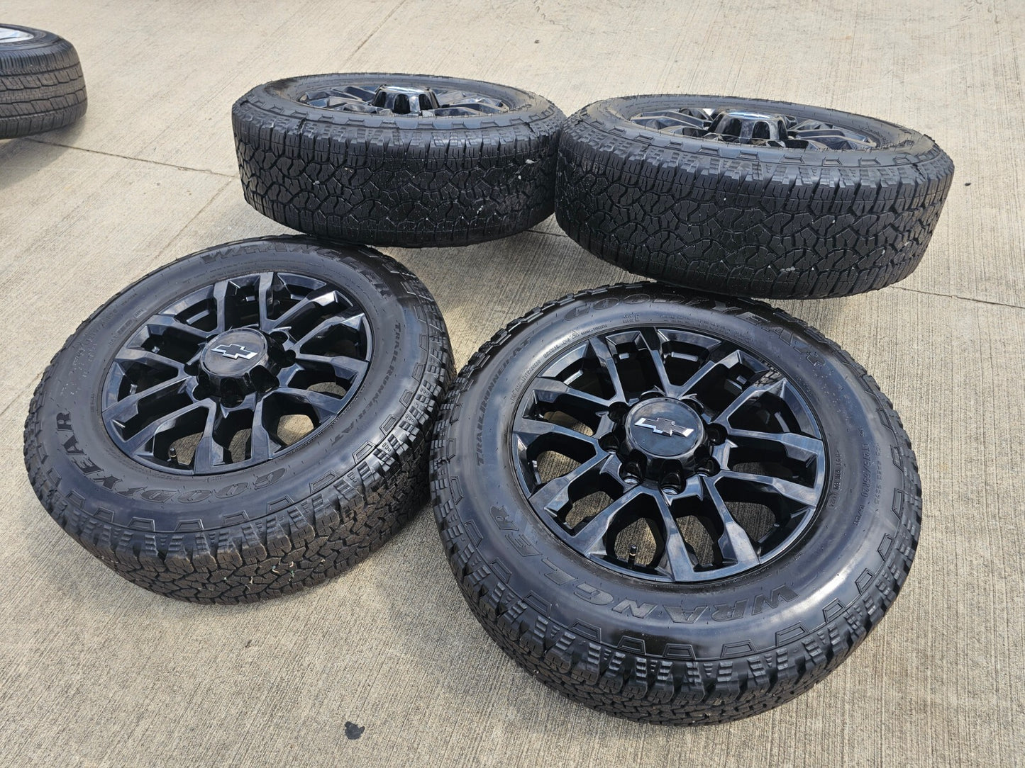 20" Chevy Silverado Trail Boss GMC AT4 2500 OEM 94030 wheels rims 2025 NEW