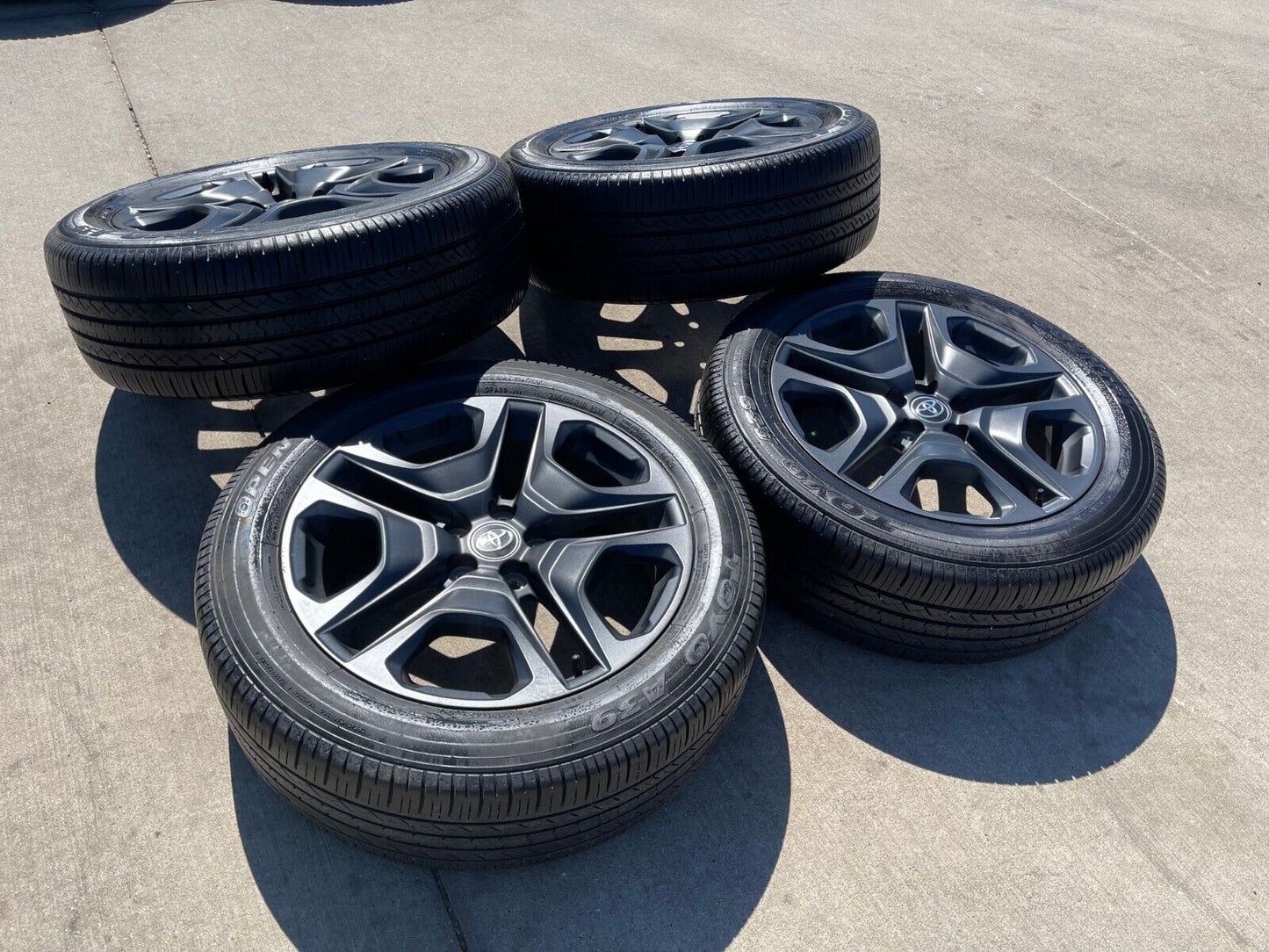 19" Toyota Rav4 Premium OEM wheels rims 75243 Highlander 2022 2023 2024 2025