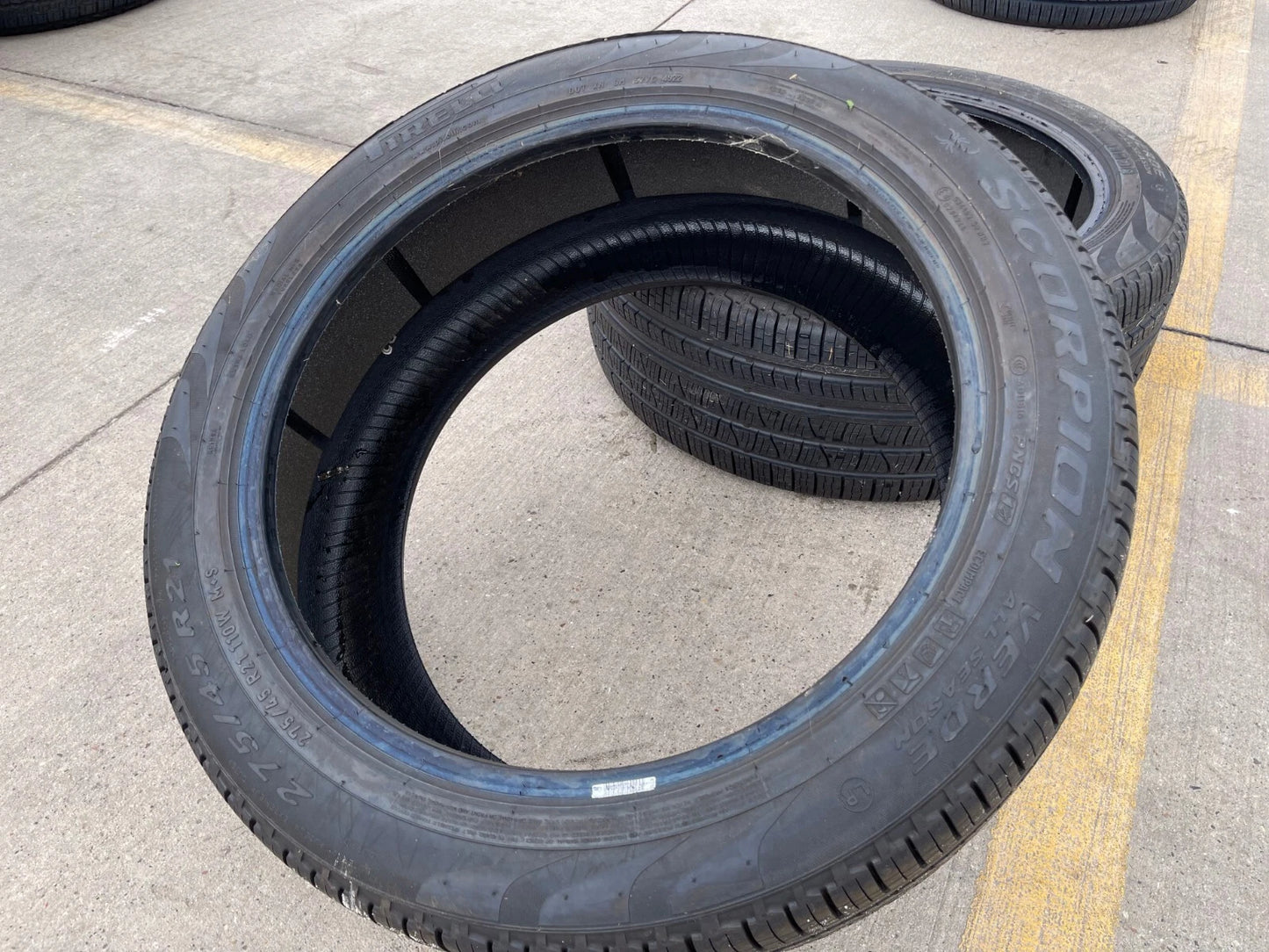 (1) 275/45/21 Pirelli Scorpion Verde A/S tire 110W 275/45r21 M+S LR PNCS