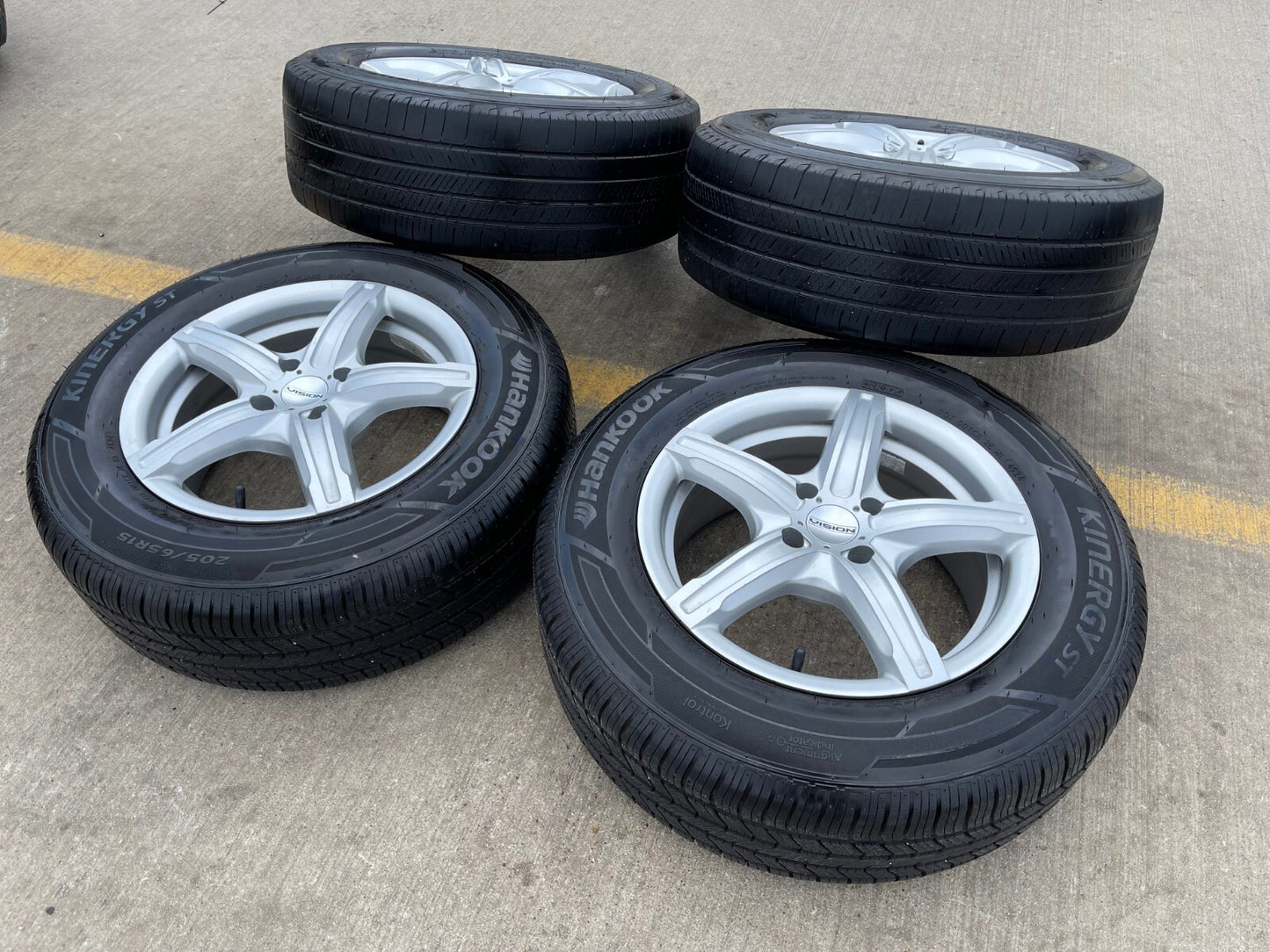 15" 15x6.5 Vision 469 Nissan Kicks Versa wheels rims tires 4x100