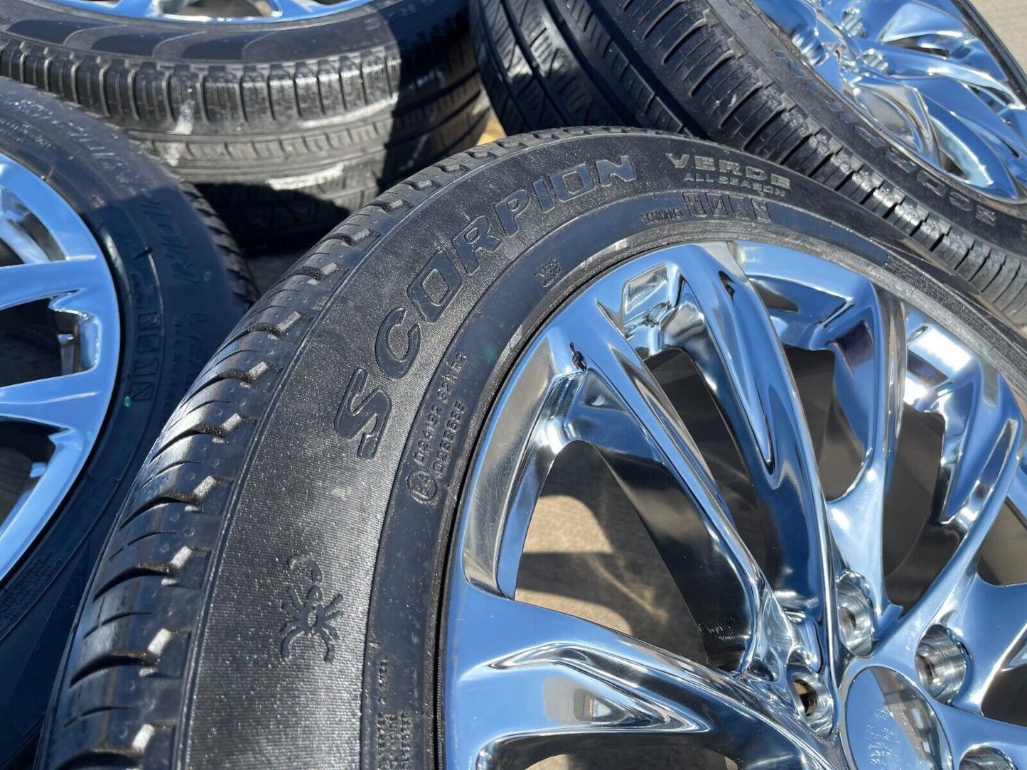 22" Cadillac Escalade Chevy Tahoe OEM Replica 95027 Chrome wheels rims 2023 2024