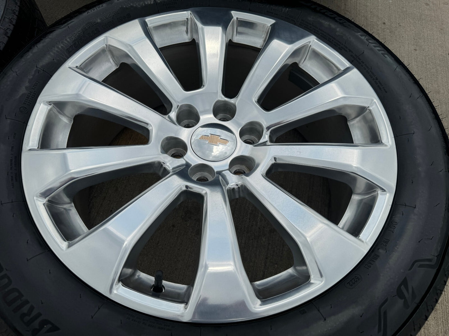 22" Chevy Silverado High Country OEM 5922 wheels rims Tahoe 2023 2024 2025 NEW