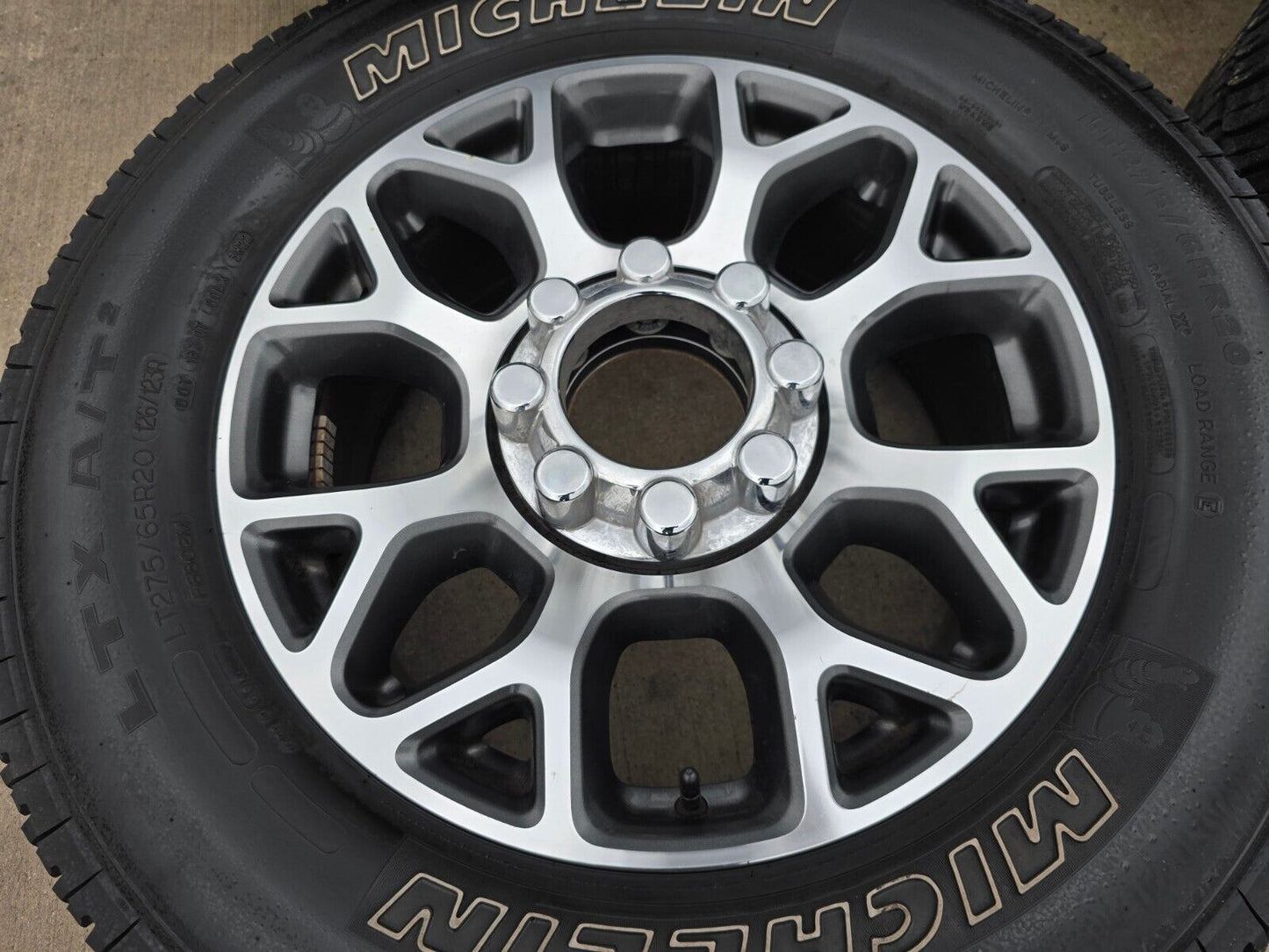 20" Ford F-250 F-350 OEM Lariat wheels rims 10292 tires 2021 2022 2023 2024 2025