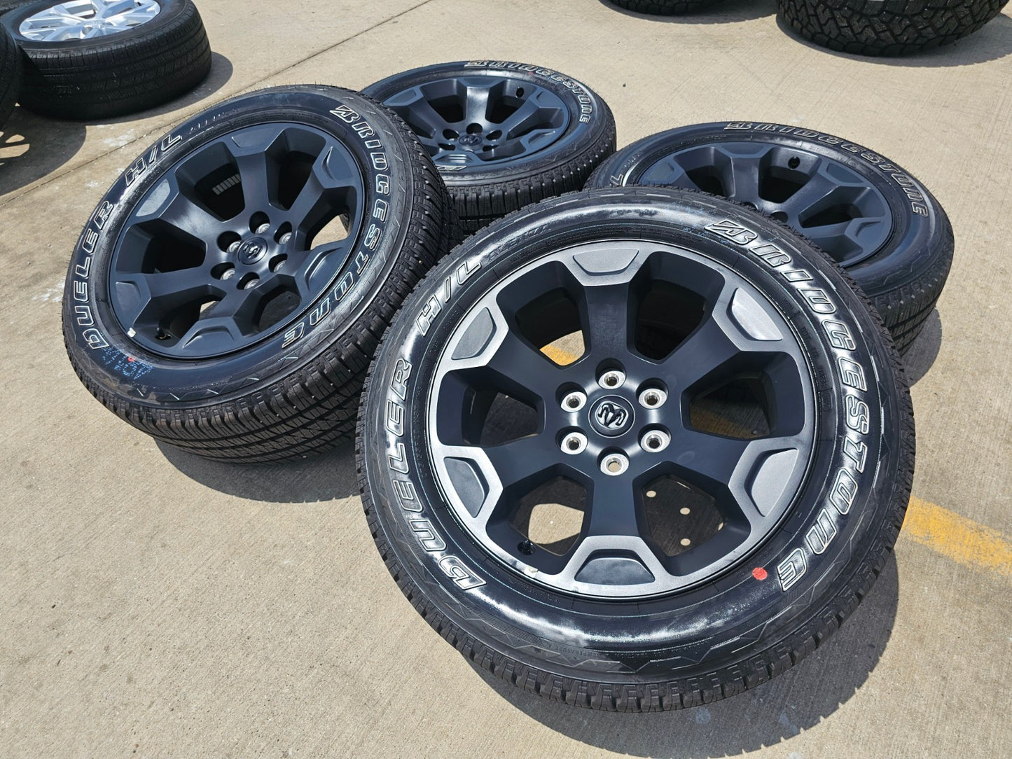 20" Dodge Ram 1500 OEM Laramie Black 2680 wheels rims tires 2024 2025 2026 NEW