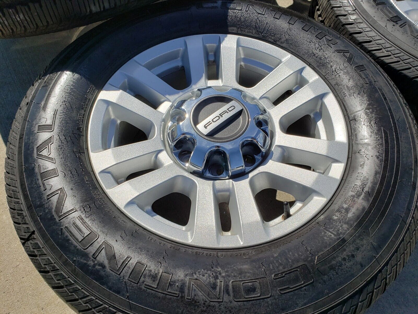 18" Ford F-250 F-350 OEM 10098 rims wheels tires 2020 2021 2022 2023 2024 2025