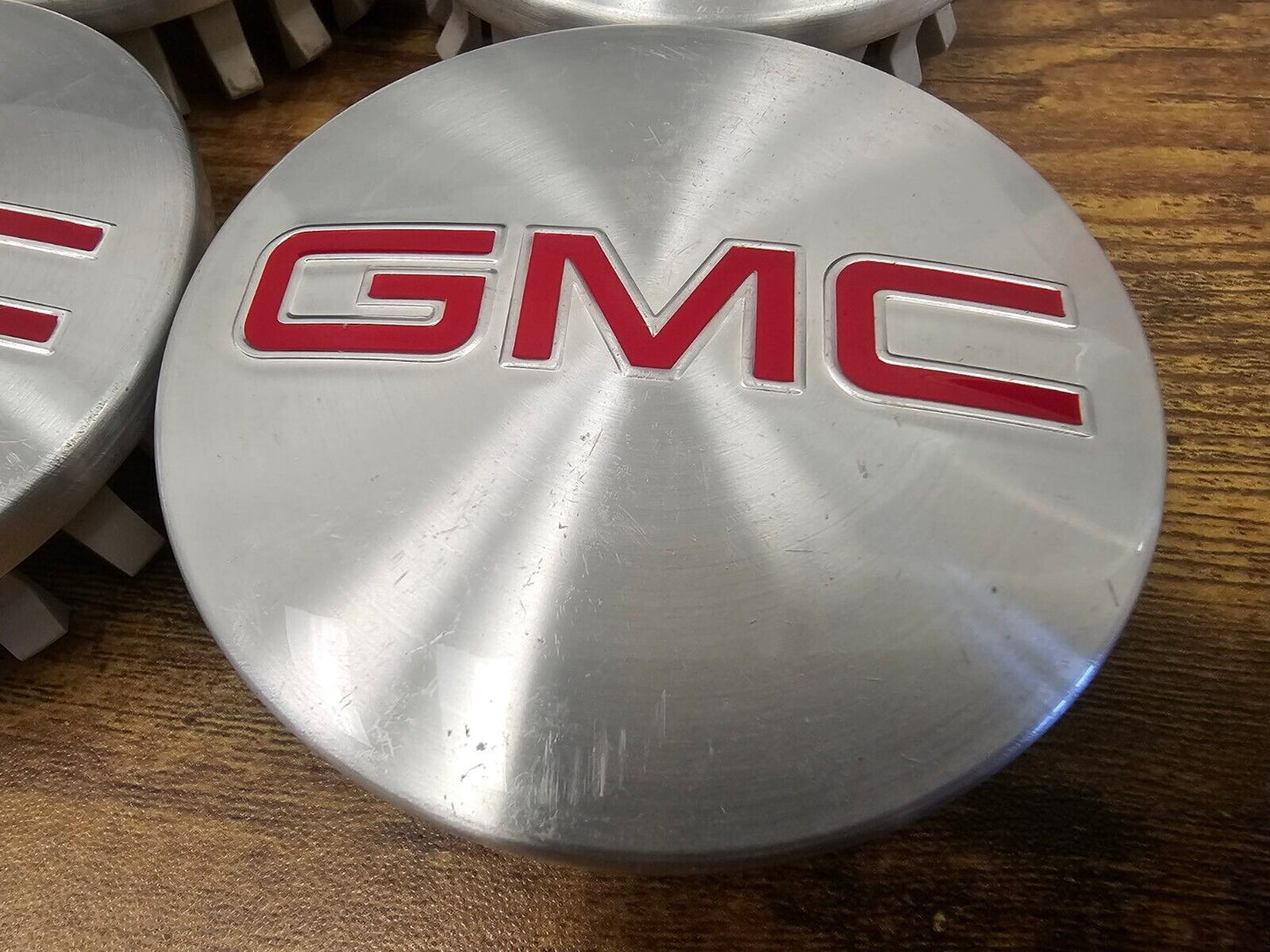 (4) 3.25" GMC Sierra 1500 Yukon XL Suburban OEM center caps C5650 83MM
