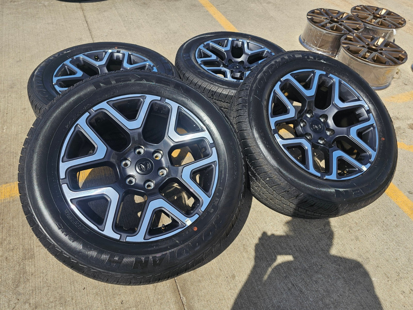 20" Dodge Ram 1500 OEM Laramie wheels rims tires 68583860AA 2024 2025 NEW