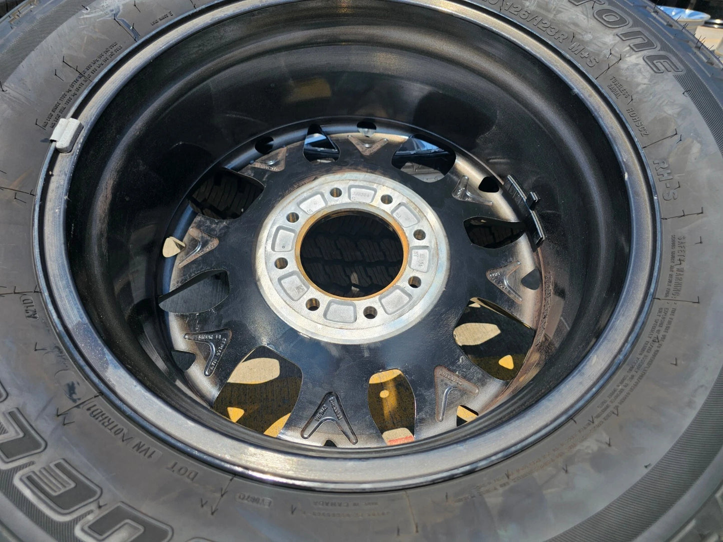 20" Ford F-250 F-350 OEM Lariat wheels rims 10292 tires NEW BRIDGESTONE