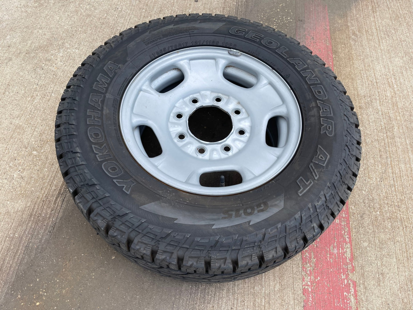 17" Chevy Silverado GMC Sierra 2500 OEM 8095 wheel rim tire Yokohama GEOLANDER