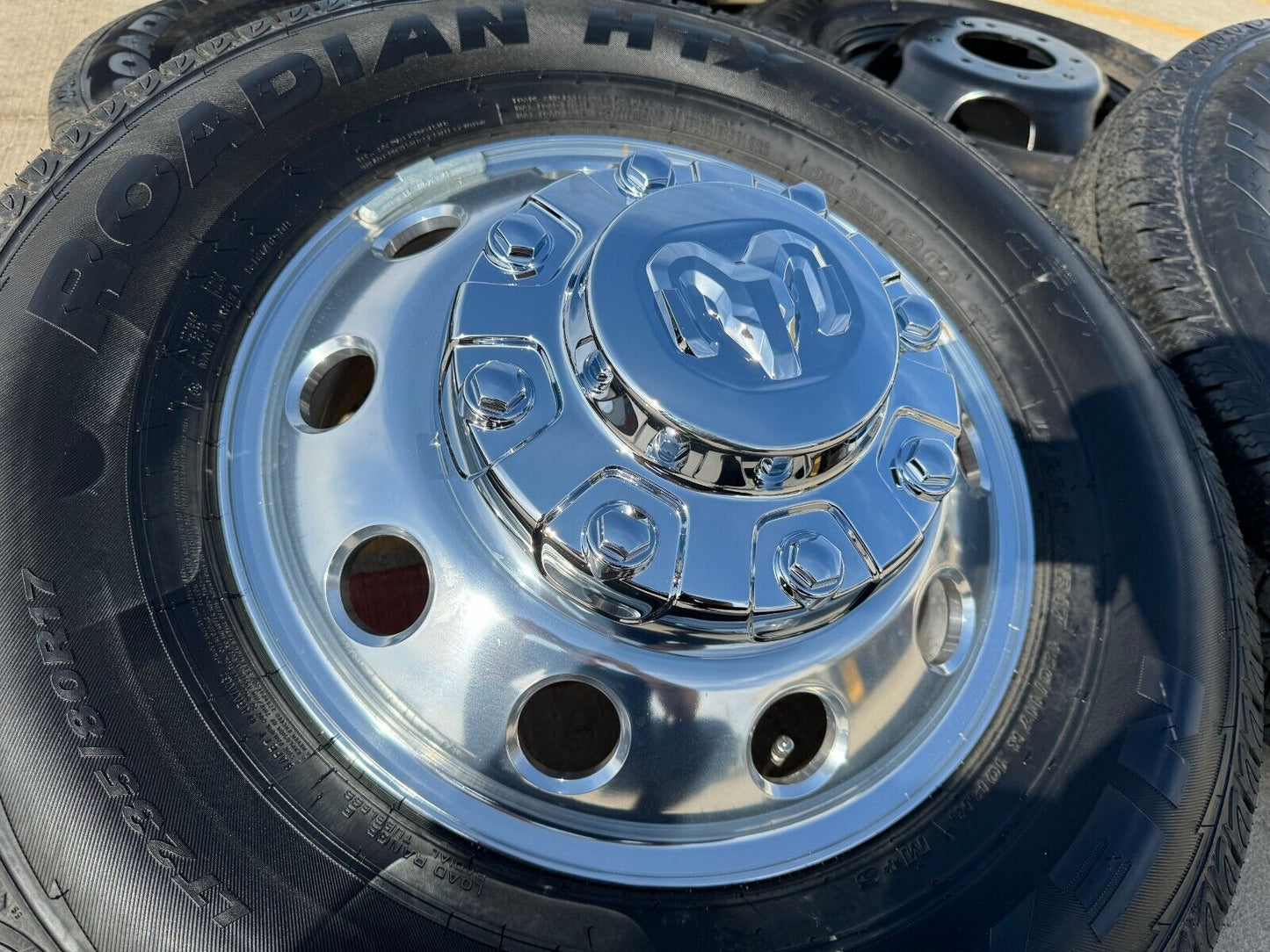 17" Dodge Ram 3500 Dually Laramie 8x200 wheels rims 2701 2702 OEM 2024 2025 NEW