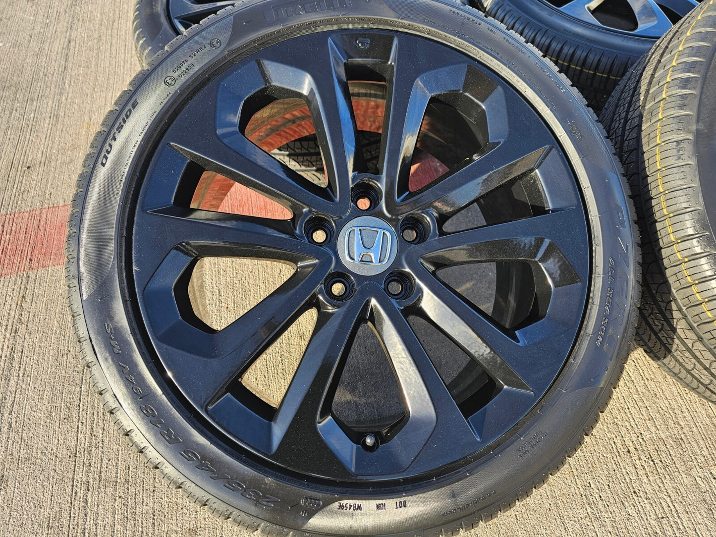 18" Honda Civic wheels rims OEM 64048 H-RV Accord tires PIRELLI NEW