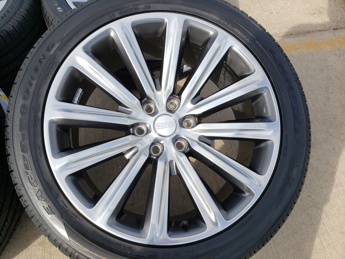 22" Jeep Grand Wagoneer OEM SERIES 3 wheels rims 95298 Dodge Ram 1500 tires