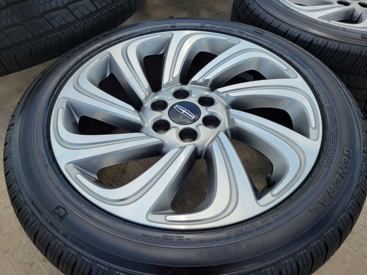 22" Lincoln Navigator OEM rims wheels tires RESERVE 10497 2023 2024 2025 NEW