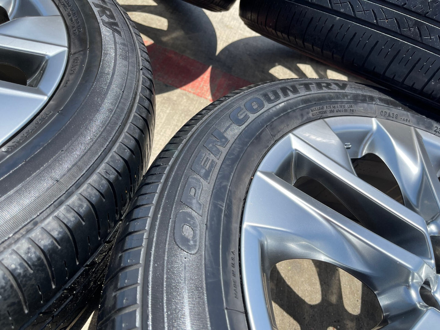 19" Toyota Rav4 Premium OEM 75244 wheels rims Highlander