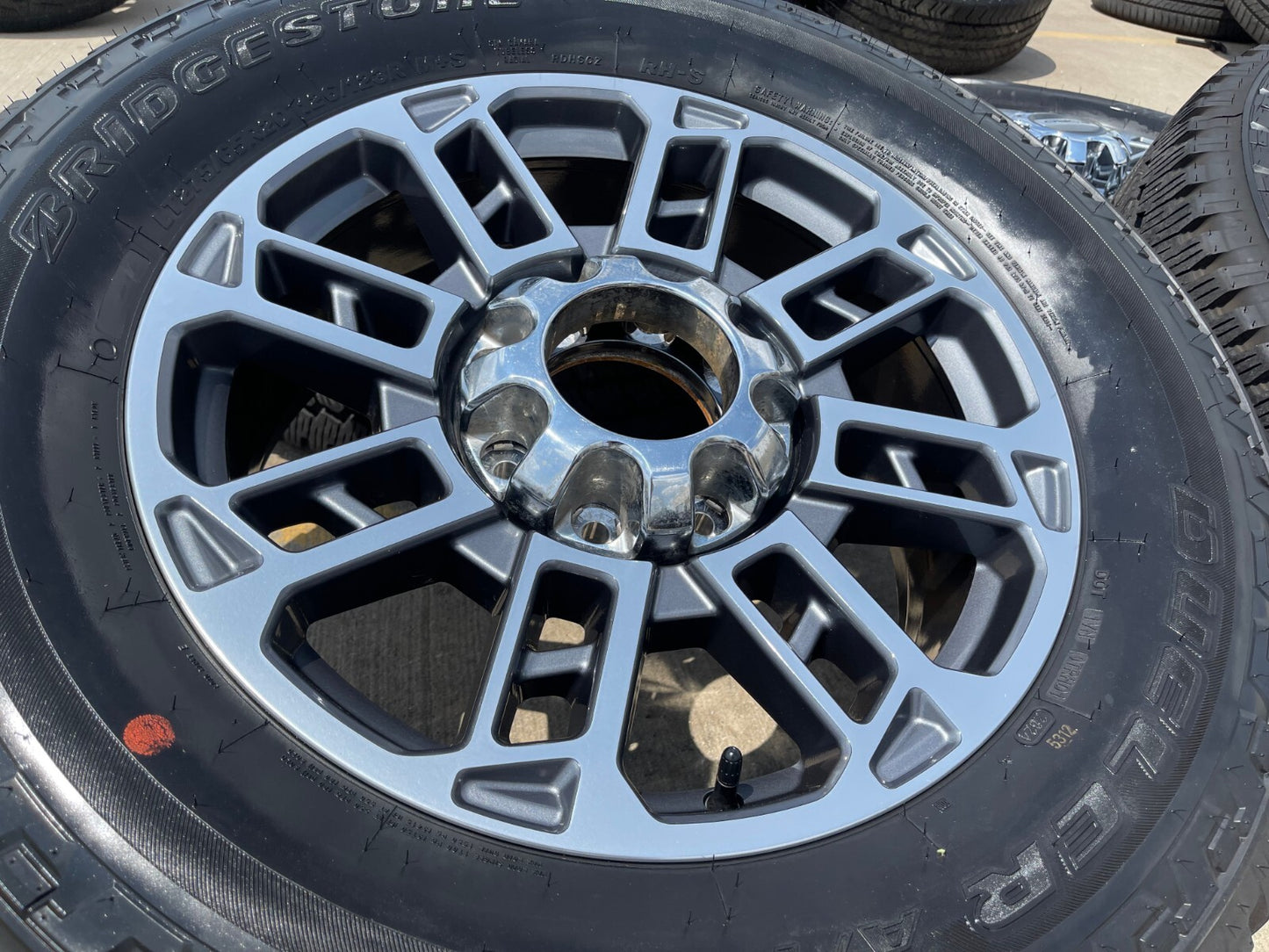 20" Ford F-250 F-350 OEM LIMITED Platinum wheels rims 10302 10483 2024 2025 2026