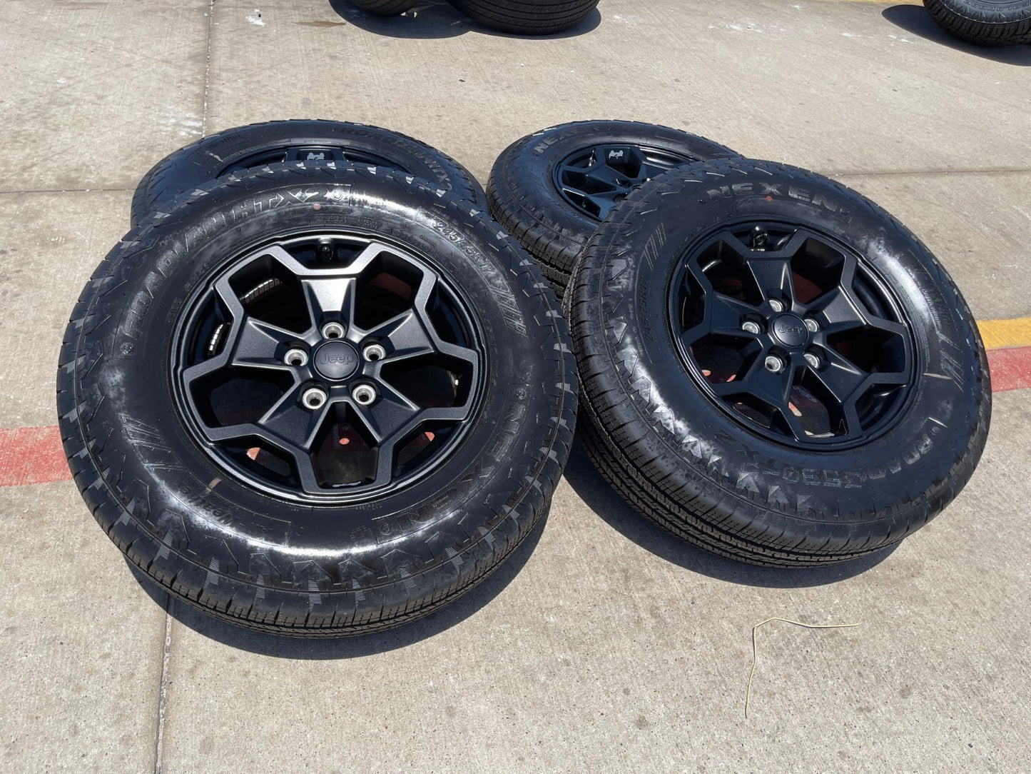 17" Jeep Wrangler SPORT OEM wheels rims tires 9237 black 2023 2024 2025 NEW
