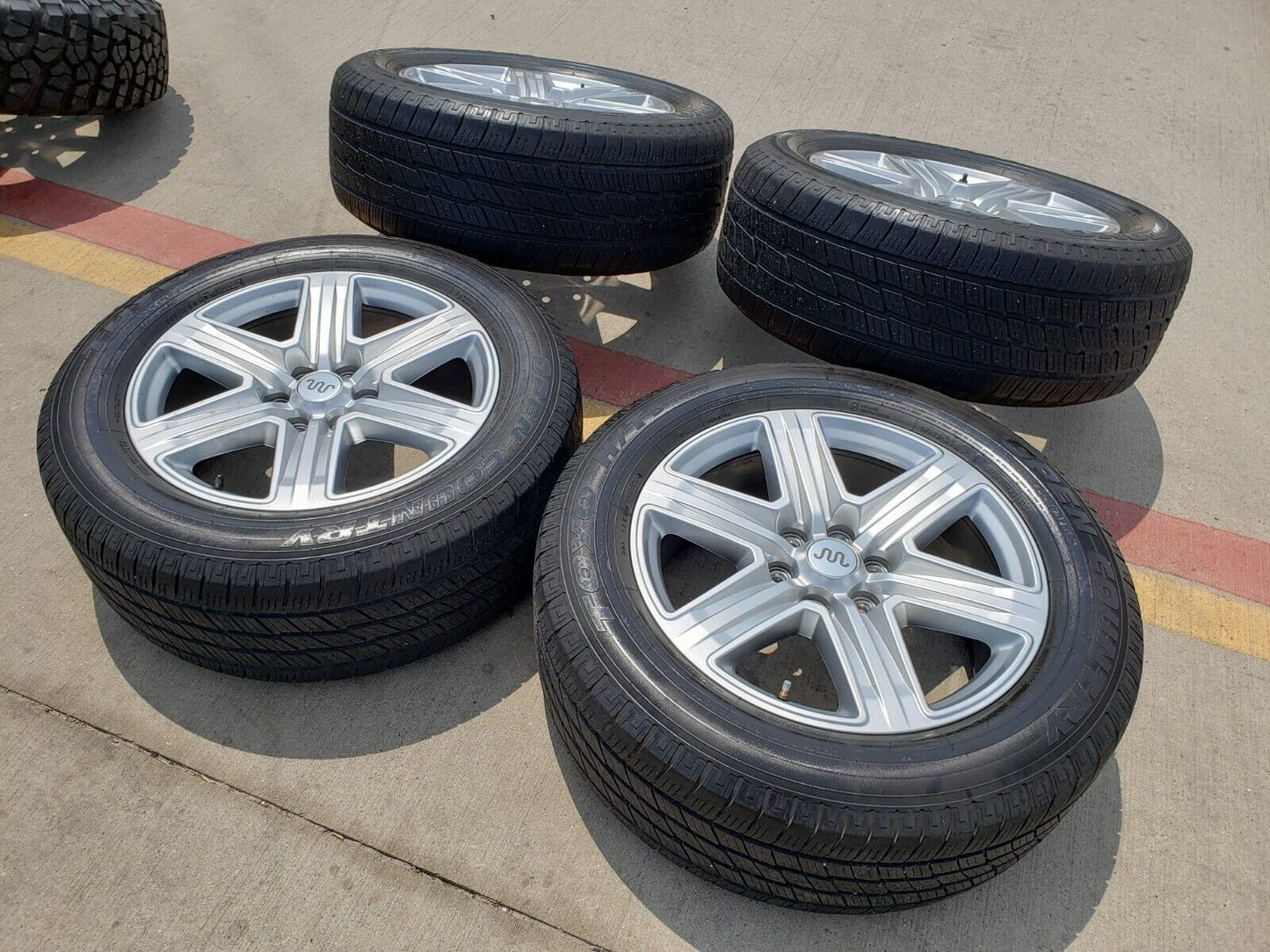20" Ford Expedition F-150 OEM KING RANCH 10143 rims wheels tires