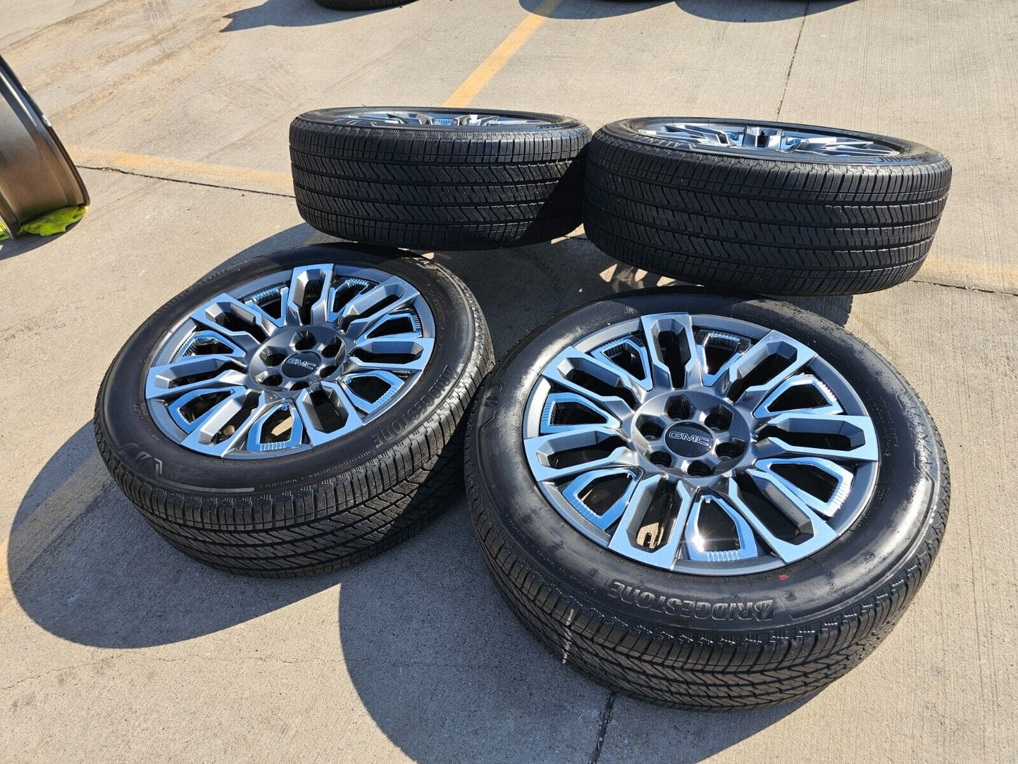 22" GMC Yukon Chevy Tahoe Escalade OEM 95486 wheels rims 2022 2023 2024 2025