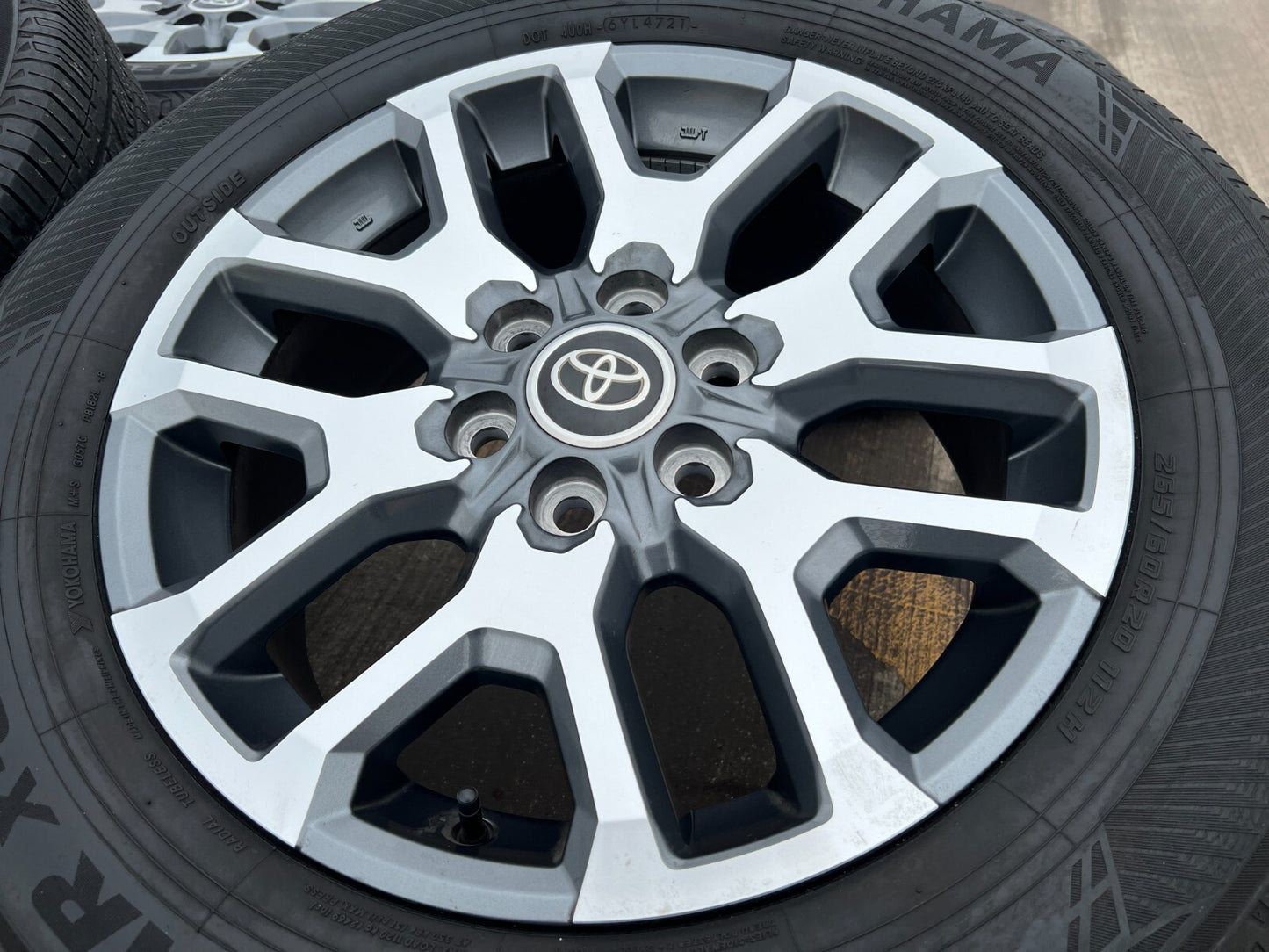 20" Toyota Tundra TSS TRD OEM wheels rims tires 95359 Sequoia 75277