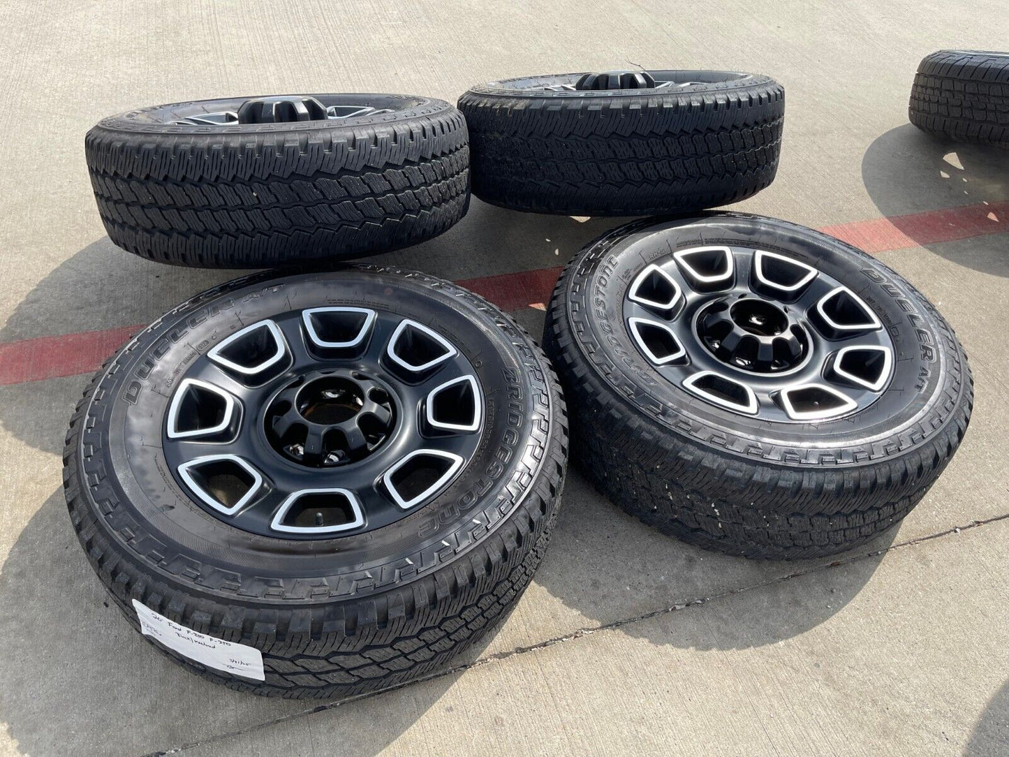 20" Ford F-250 F-350 OEM Lariat Platinum wheels rims 10486 tires