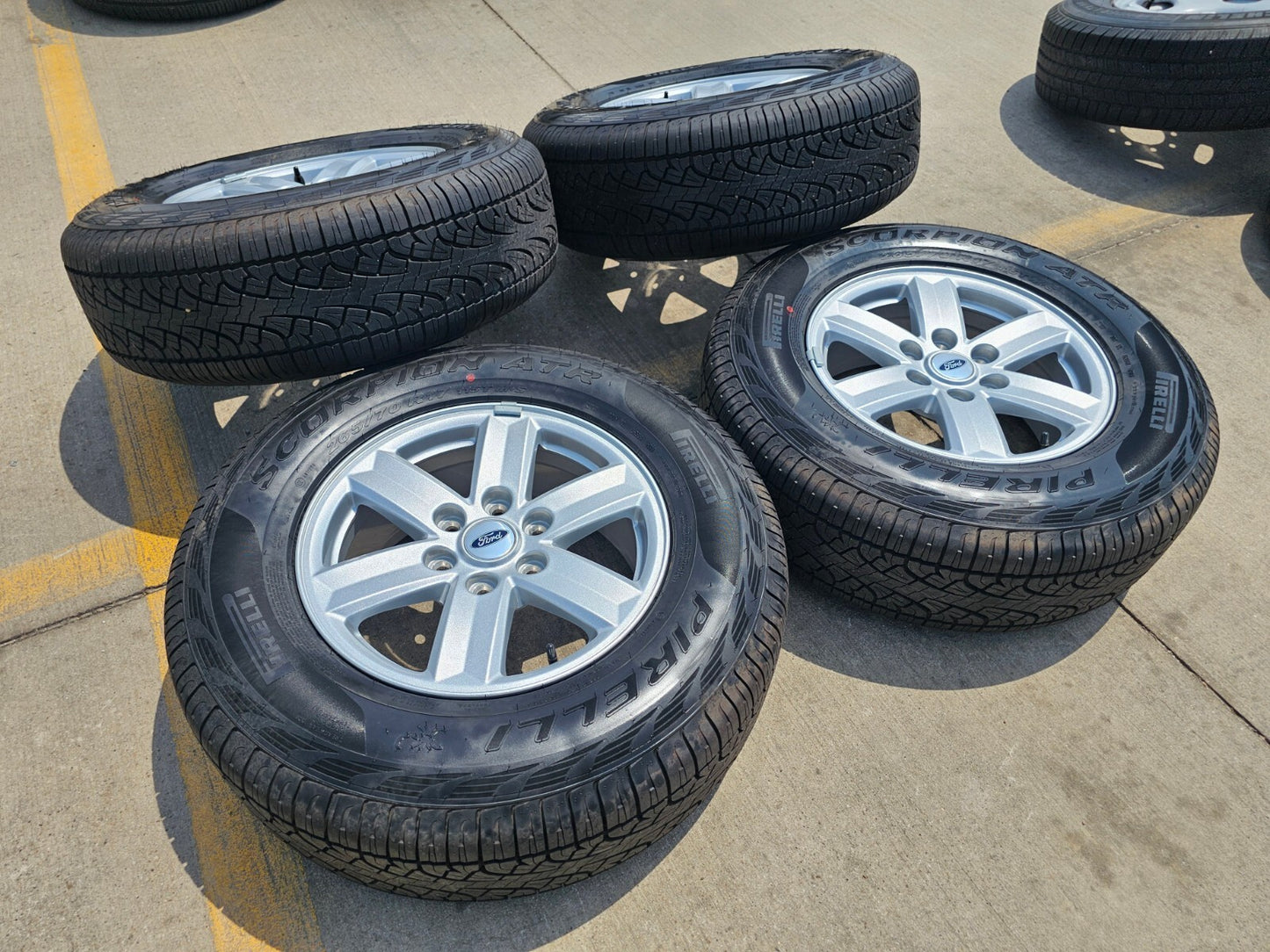 17" Ford F-150 Expedition OEM rims wheels 10339 tires 2024 2025 NEW PIRELLI A/T