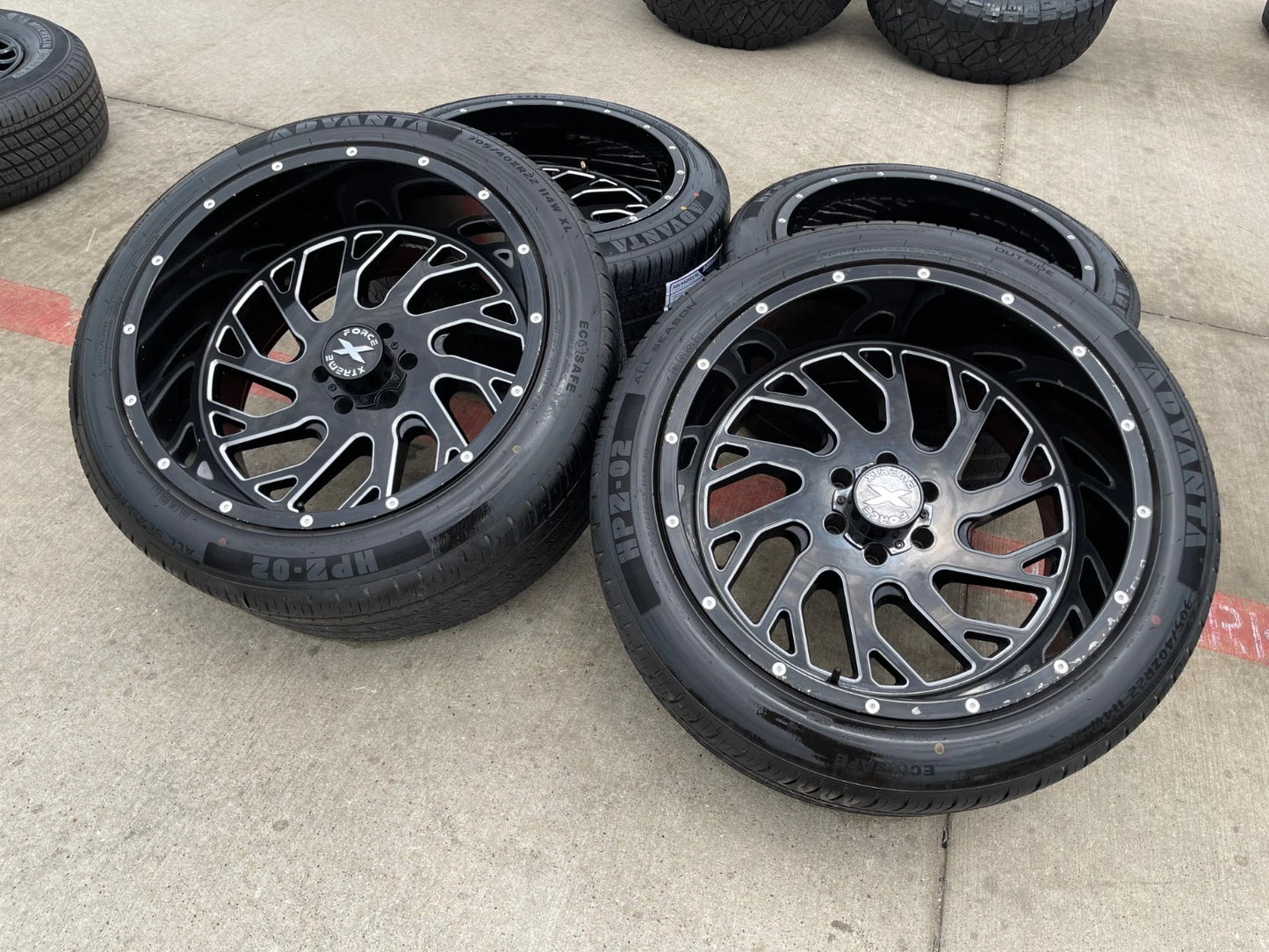 22x12 22" Xtreme Force XF-8 Ford F-150 rims wheels tires Expedition tires 6x135