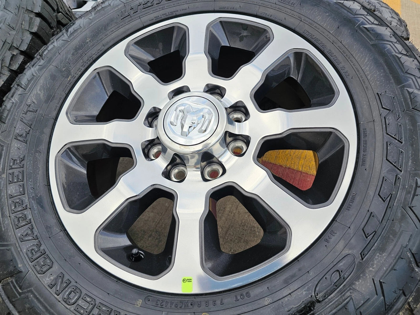 20" Dodge Ram 2500 3500 OEM wheels rims 2698 2699 tires 2023 2024 2025 NEW NITTO