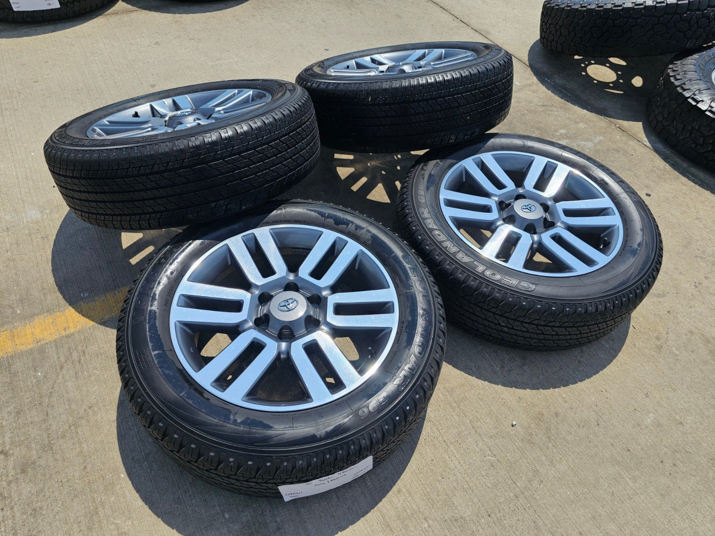 20" Toyota Tacoma 4Runner FJ Cruiser Lexus OEM 69561 wheels rims tires